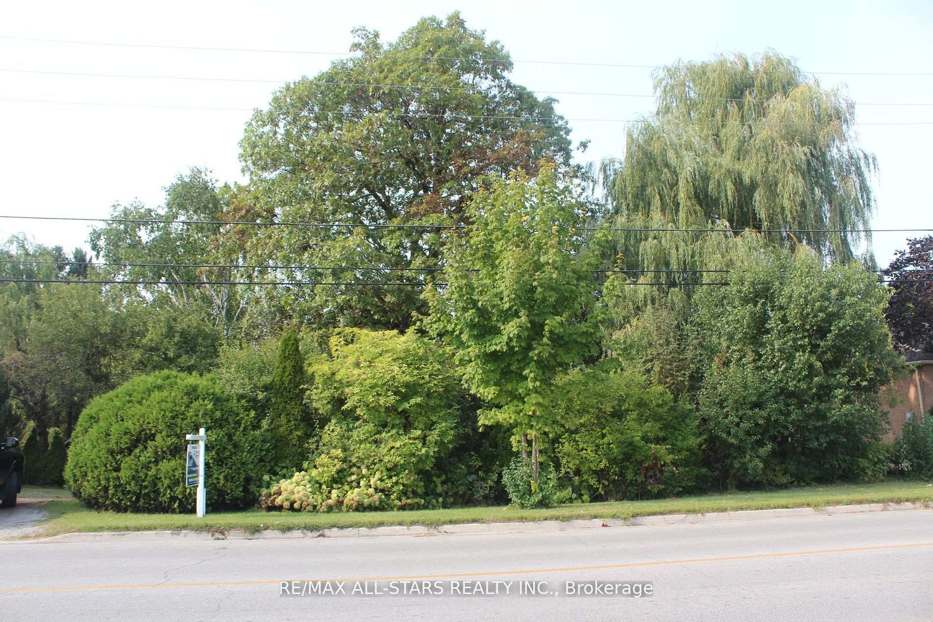 40-A Riverglen Drive, Georgina — photo 2 of 5