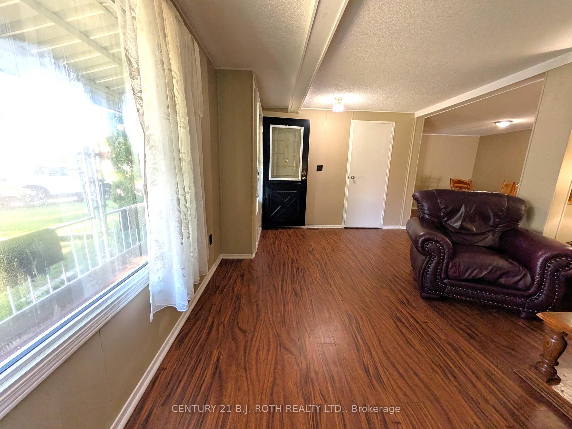 66 Linden Lane, Innisfil — photo 5 of 5