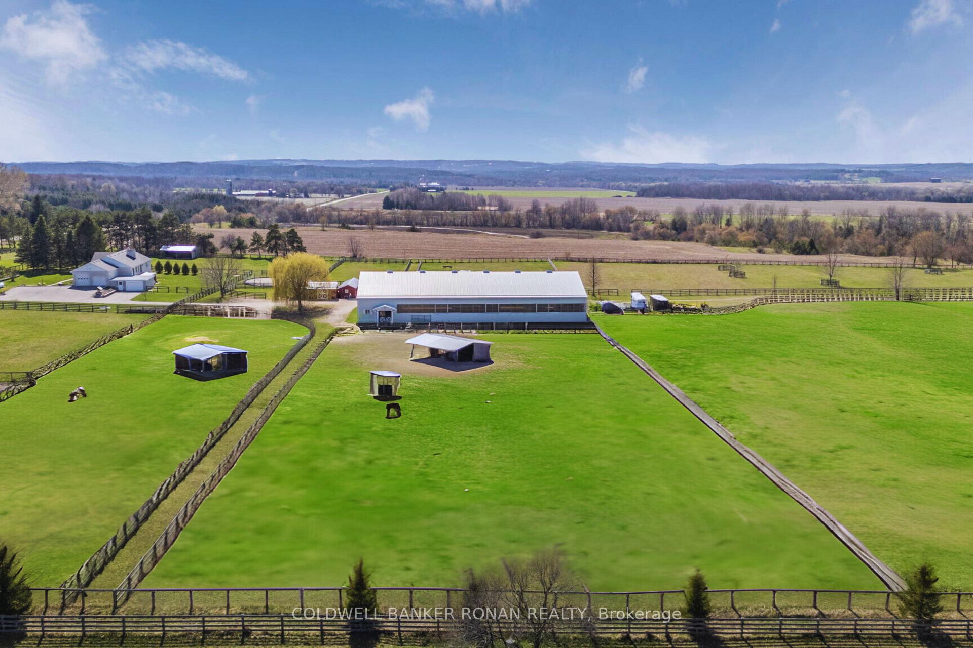 8058 20th Side Road, Adjala-Tosorontio — photo 2 of 5
