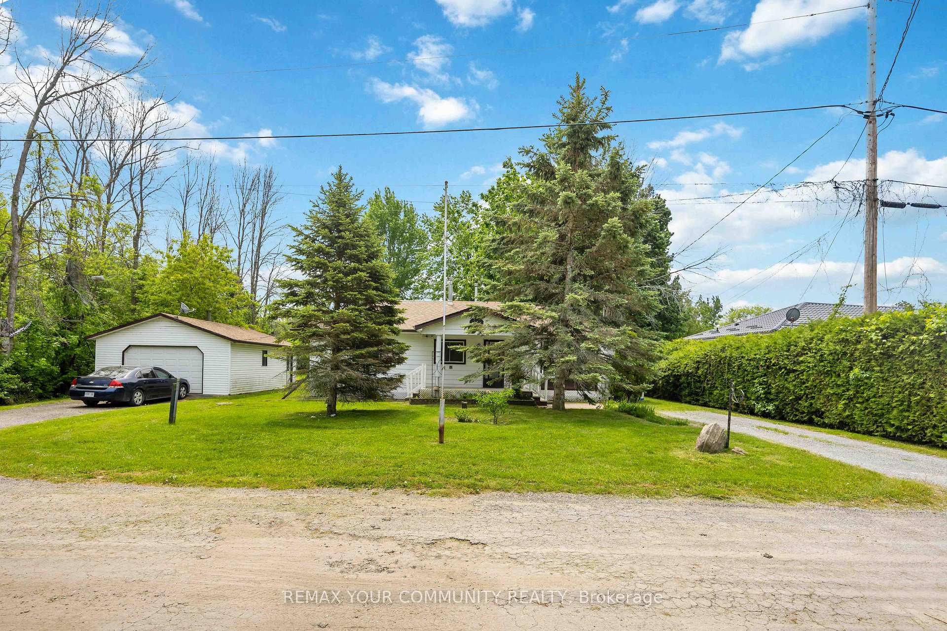 23 LAVIOLETTE Avenue, Georgina, ON L0E 1N0 — Georgina, Ontario