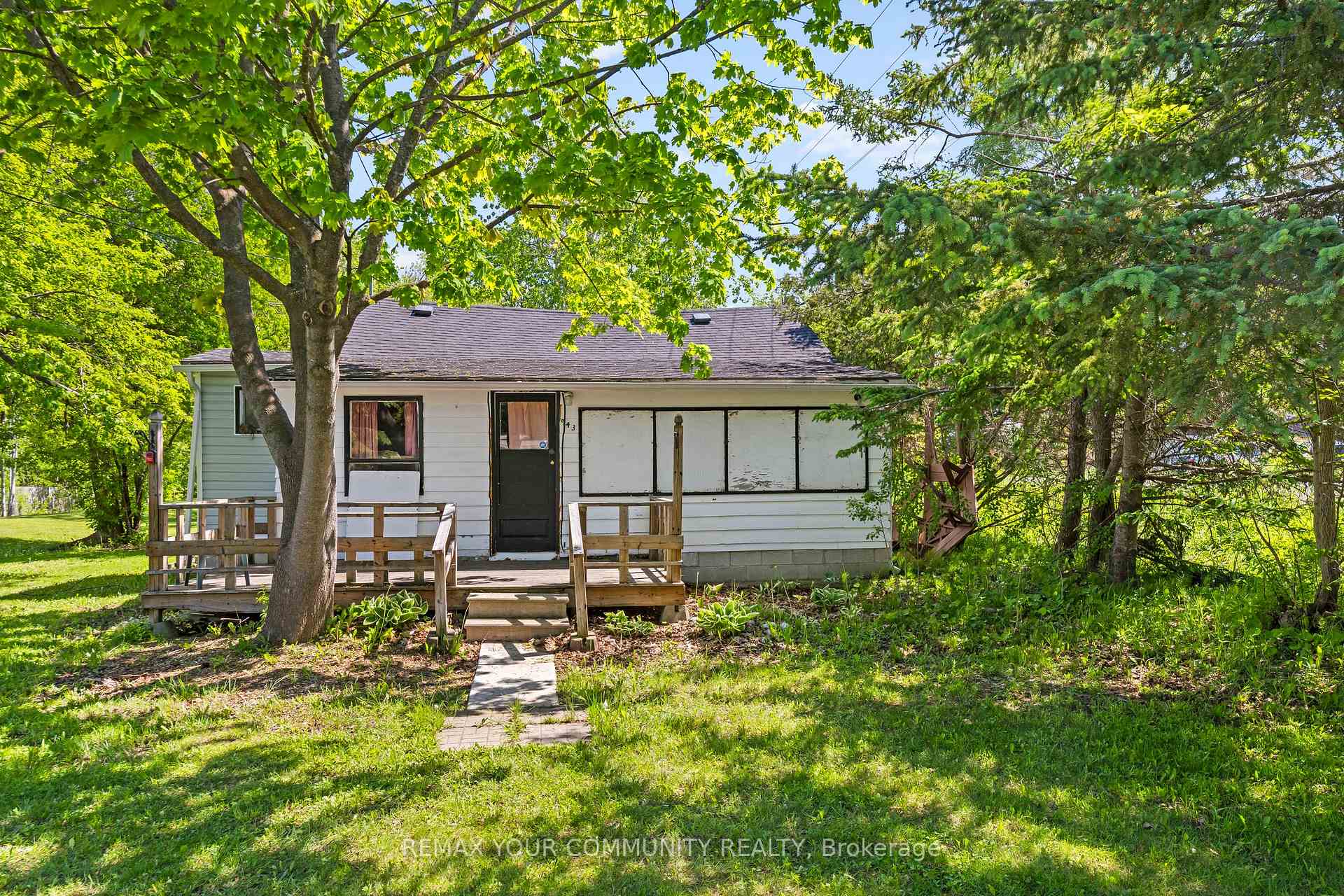 943 Helen Street, Innisfil, ON L9S 1T5 — Innisfil, Ontario