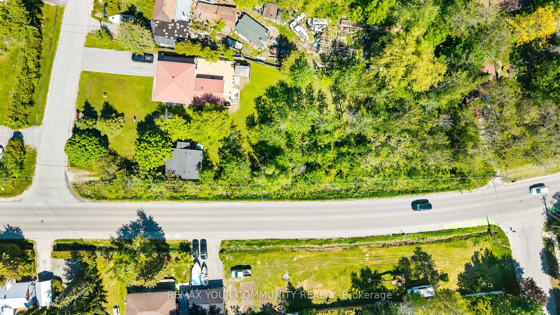 943 Helen Street, Innisfil — photo 2 of 5