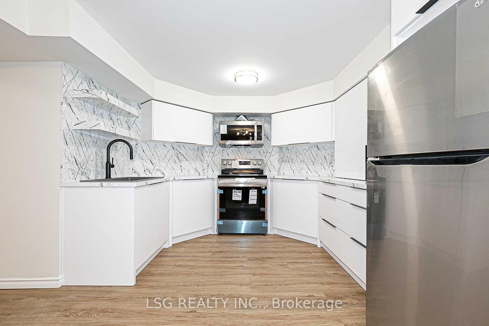 25 Briardale Place, Aurora — photo 4 of 5
