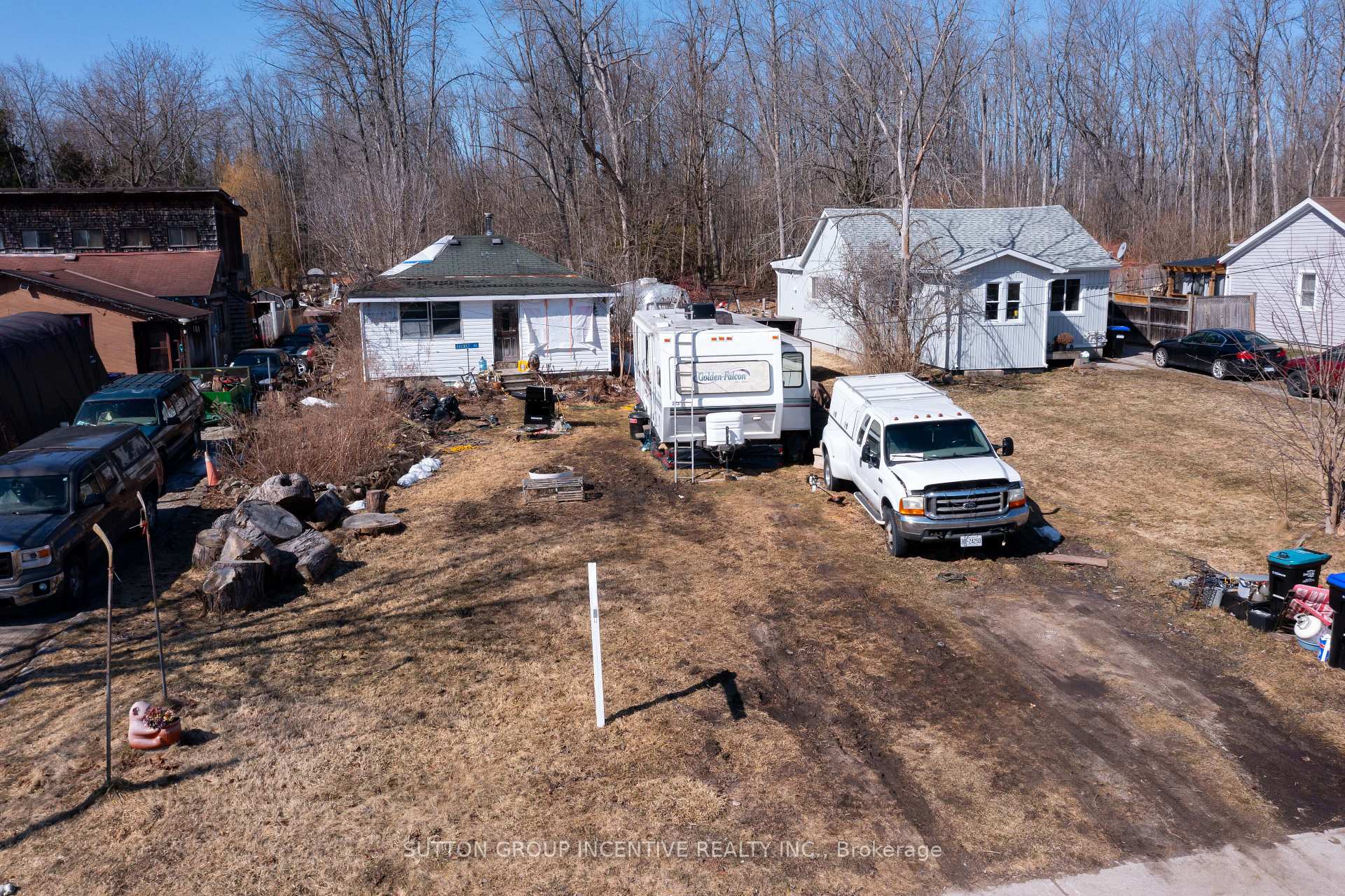 2766 Ireton Street, Innisfil — photo 5 of 5