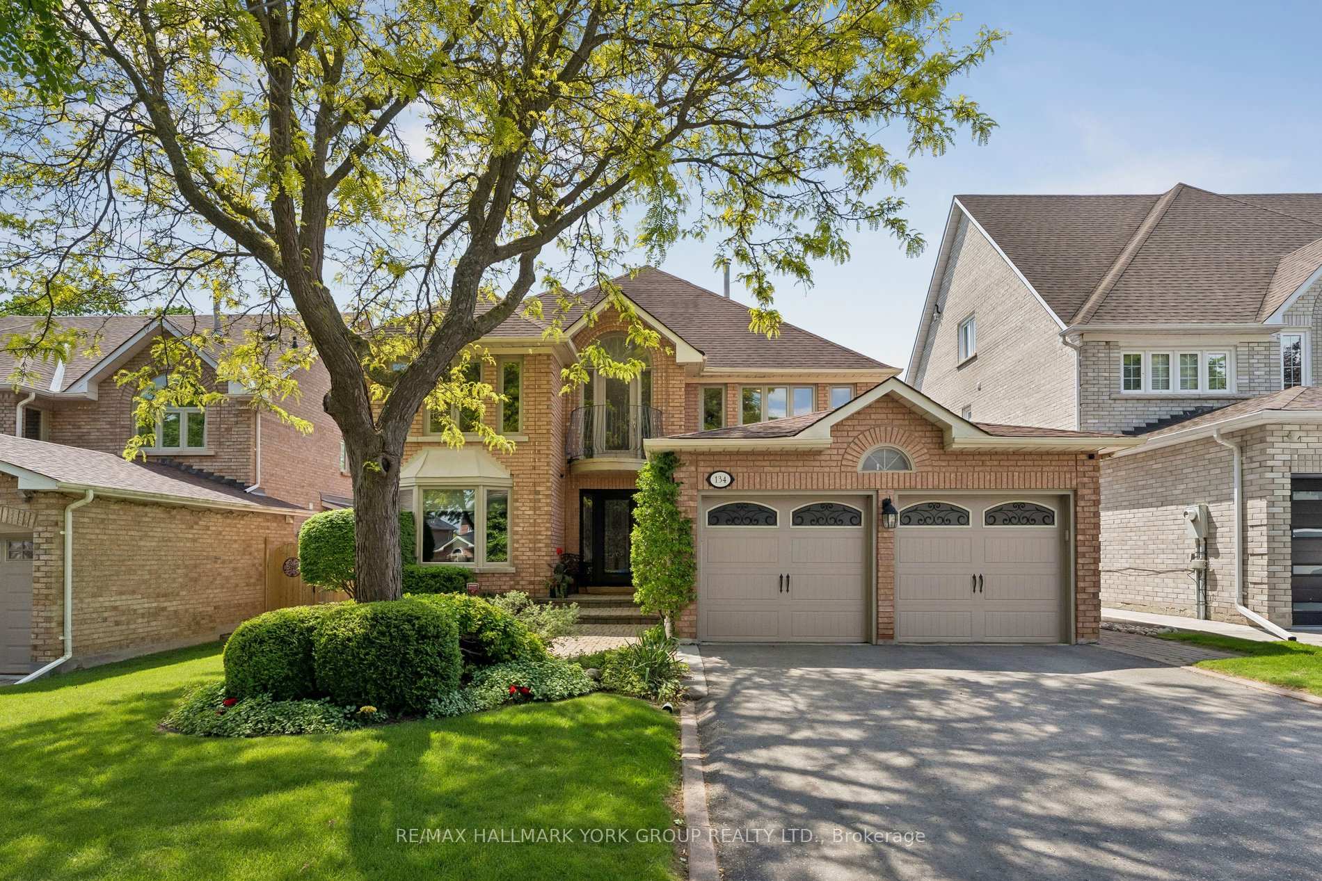 134 Corner Ridge Road, Aurora, ON L4G 6L4 — Aurora, Ontario
