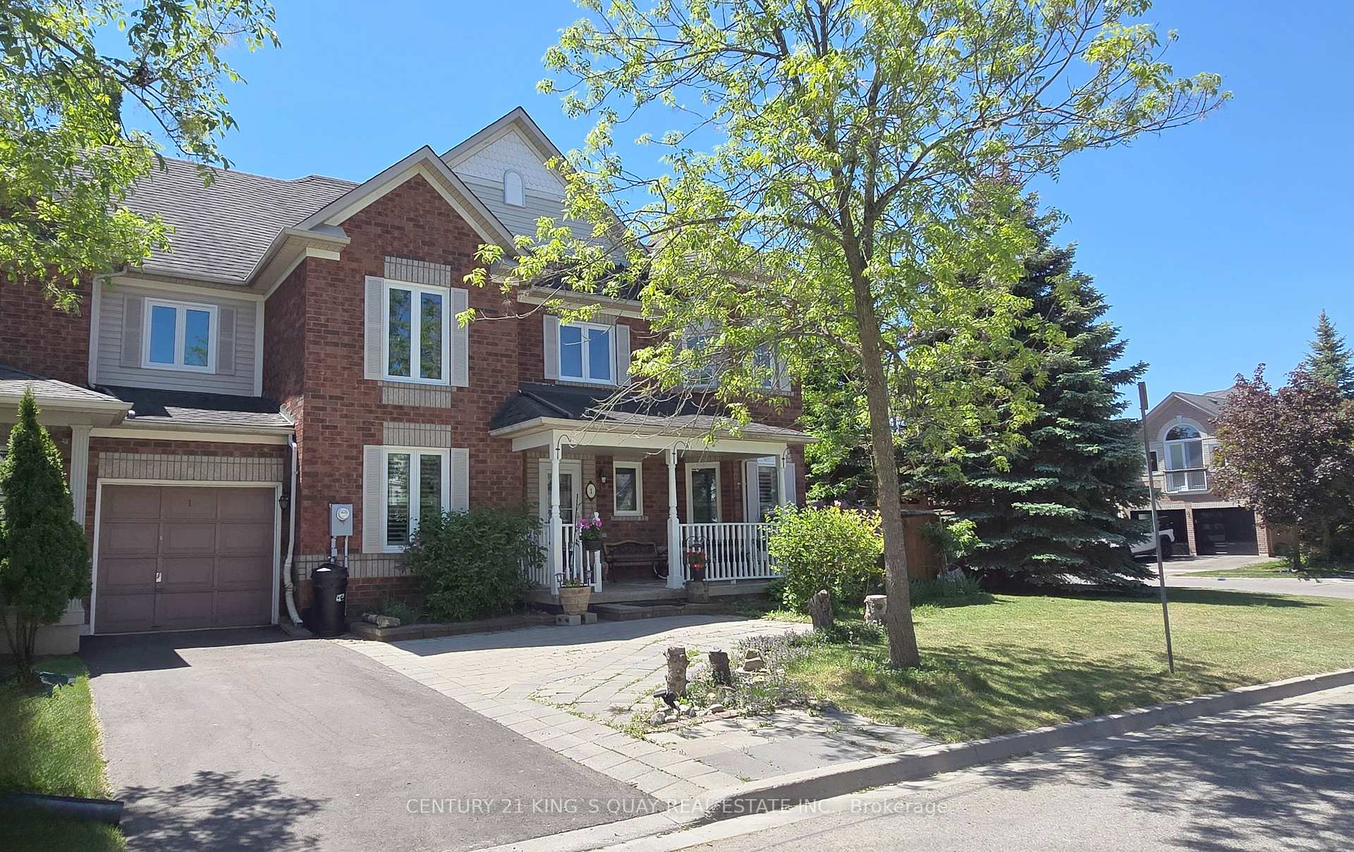 1 Ostick Street, Aurora, ON L4G 7K4 — Aurora, Ontario