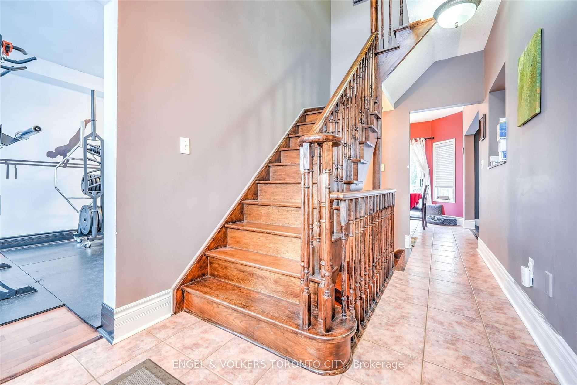 2022 Wilson Street, Innisfil — photo 5 of 5