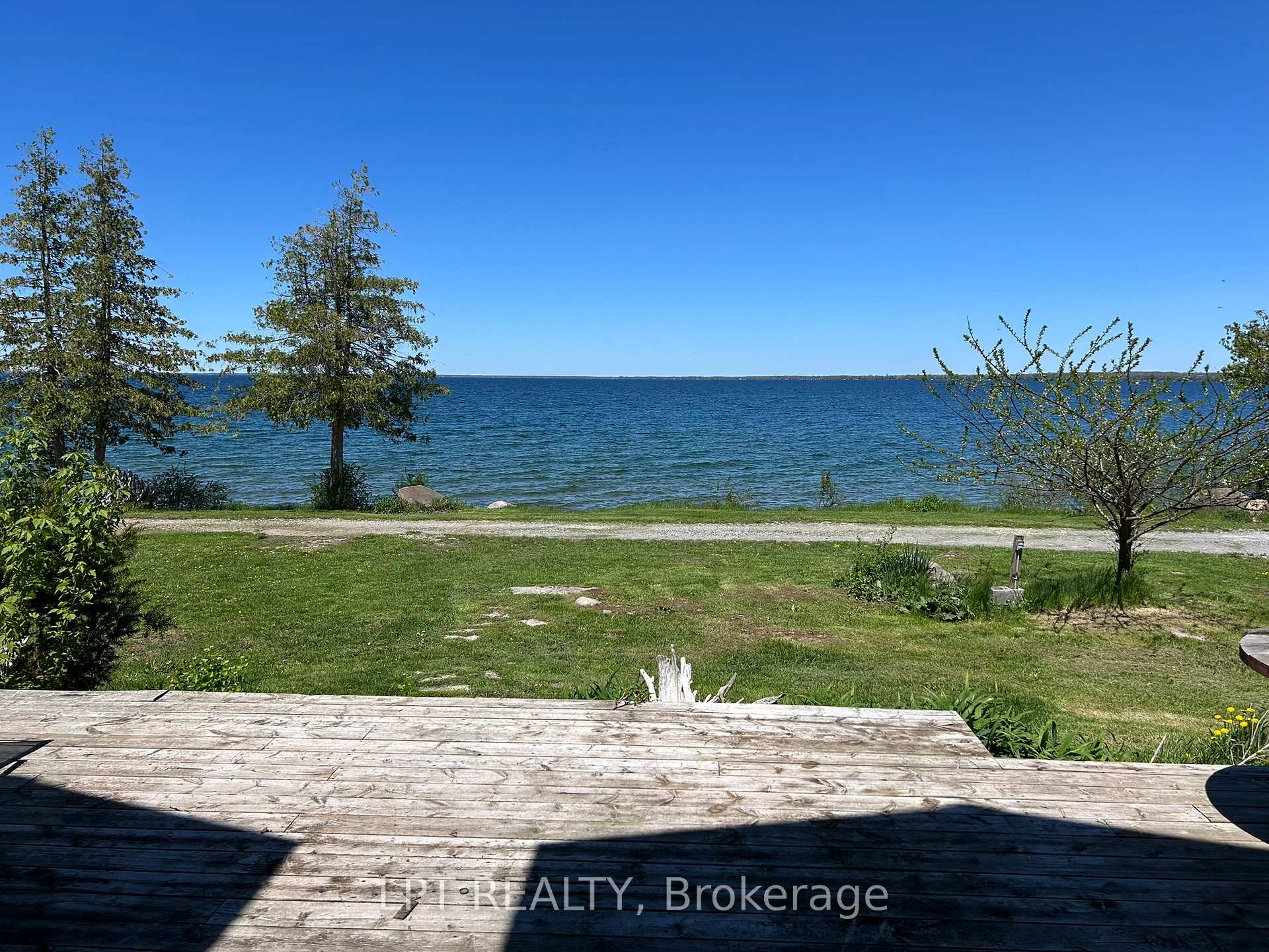 40590 Shore Rd Allowance Road, Brock — photo 2 of 5