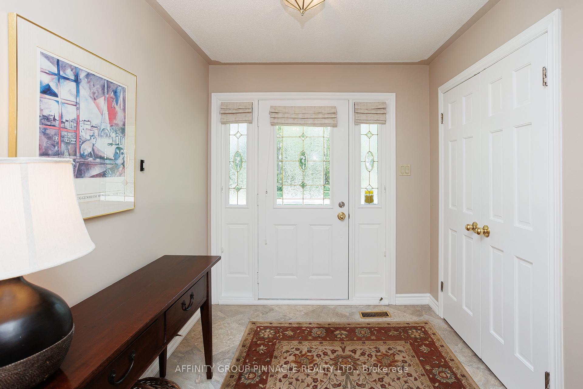 90 Parklawn Boulevard 1, Brock — photo 4 of 5