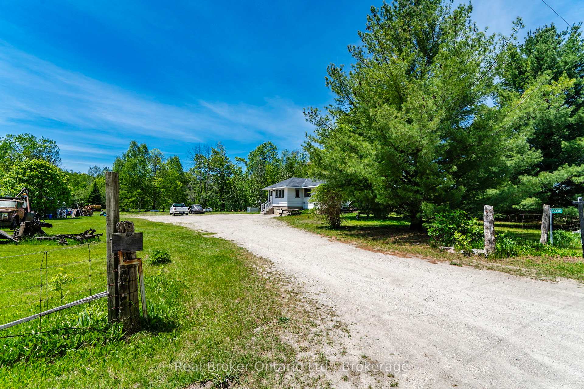 6988 Con Rd 4 Road, Adjala-Tosorontio — photo 2 of 5