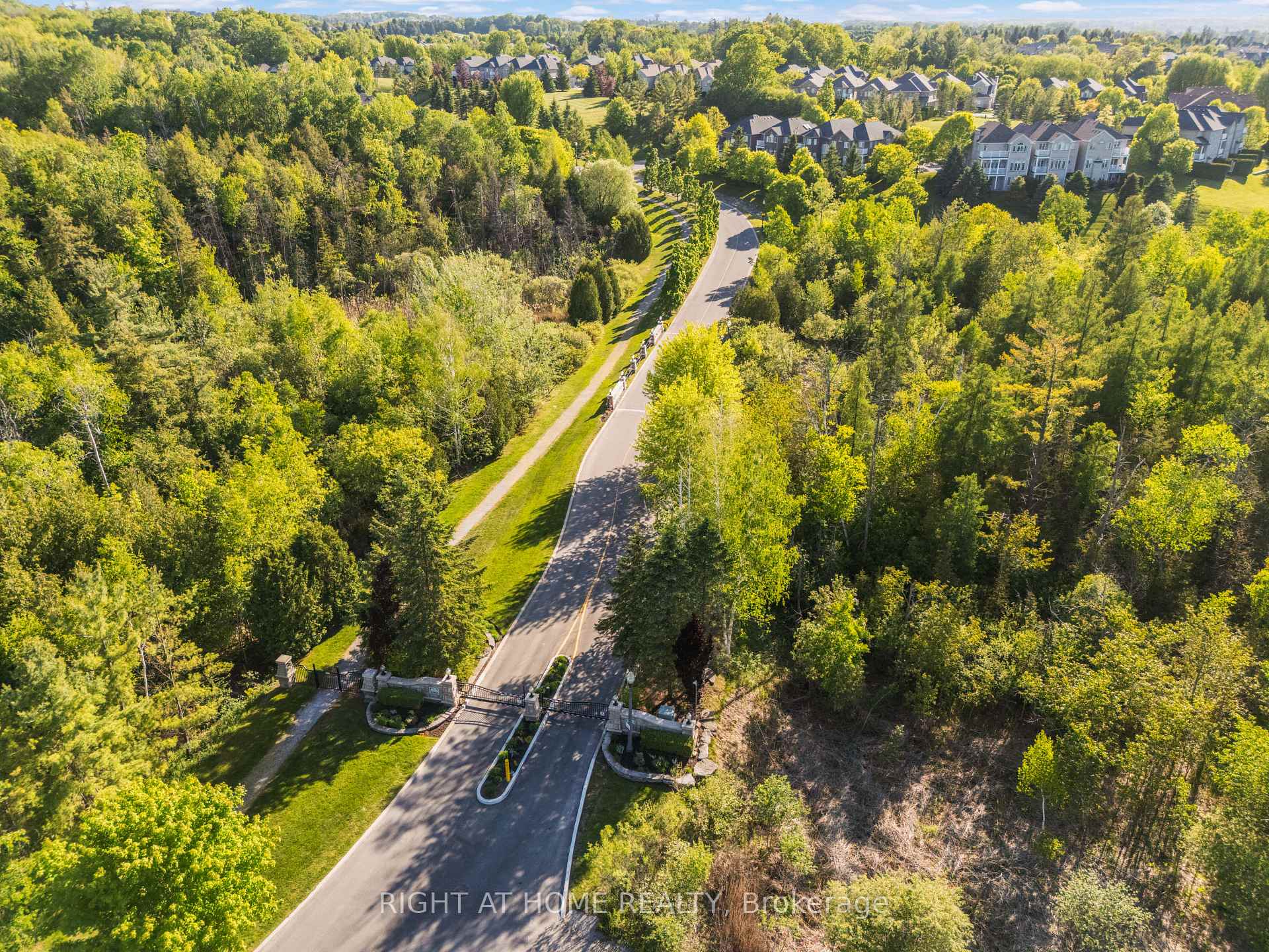 405 Crossing Bridge Place 5B, Aurora — photo 4 of 5