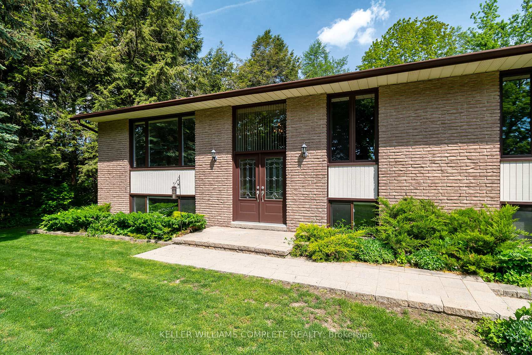 2364 14th Line, Innisfil — photo 5 of 5