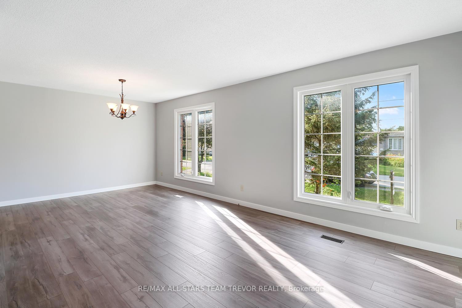 161 Silas Boulevard, Georgina — photo 3 of 5