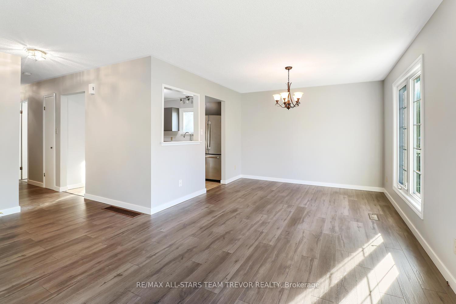 161 Silas Boulevard, Georgina — photo 5 of 5