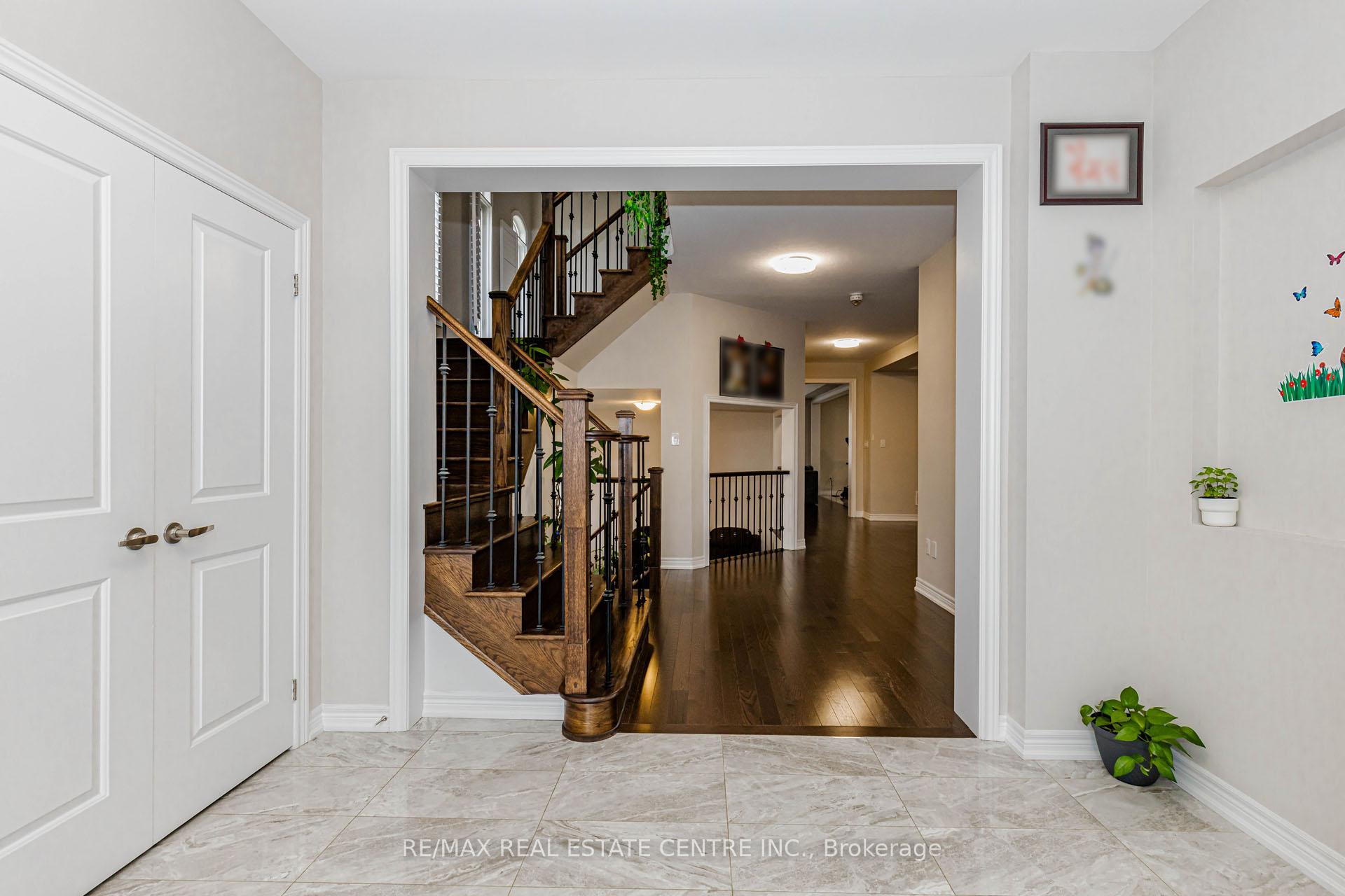 1332 Blackmore Street, Innisfil — photo 5 of 5