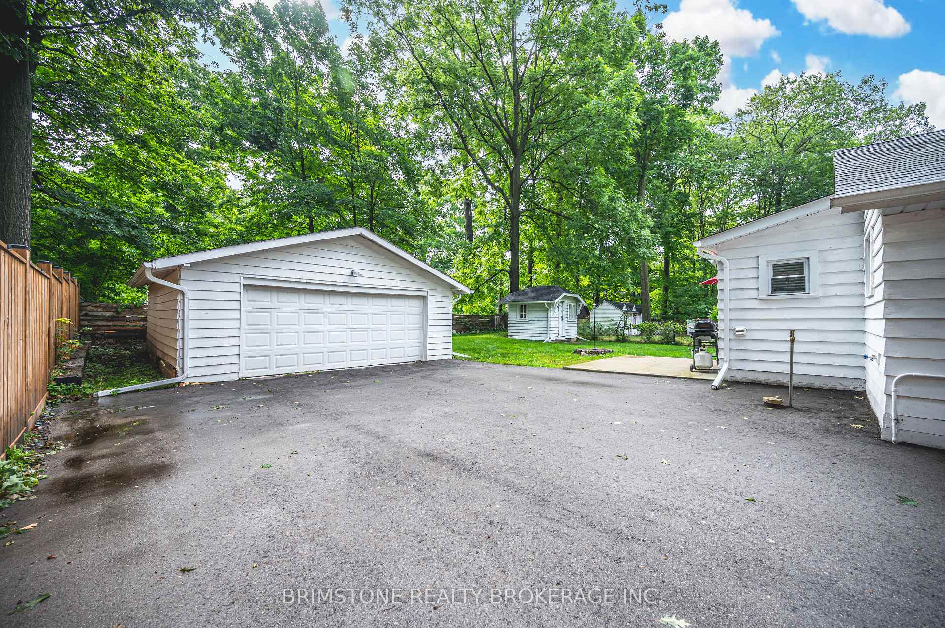 3923 Algonquin Avenue, Innisfil — photo 2 of 5