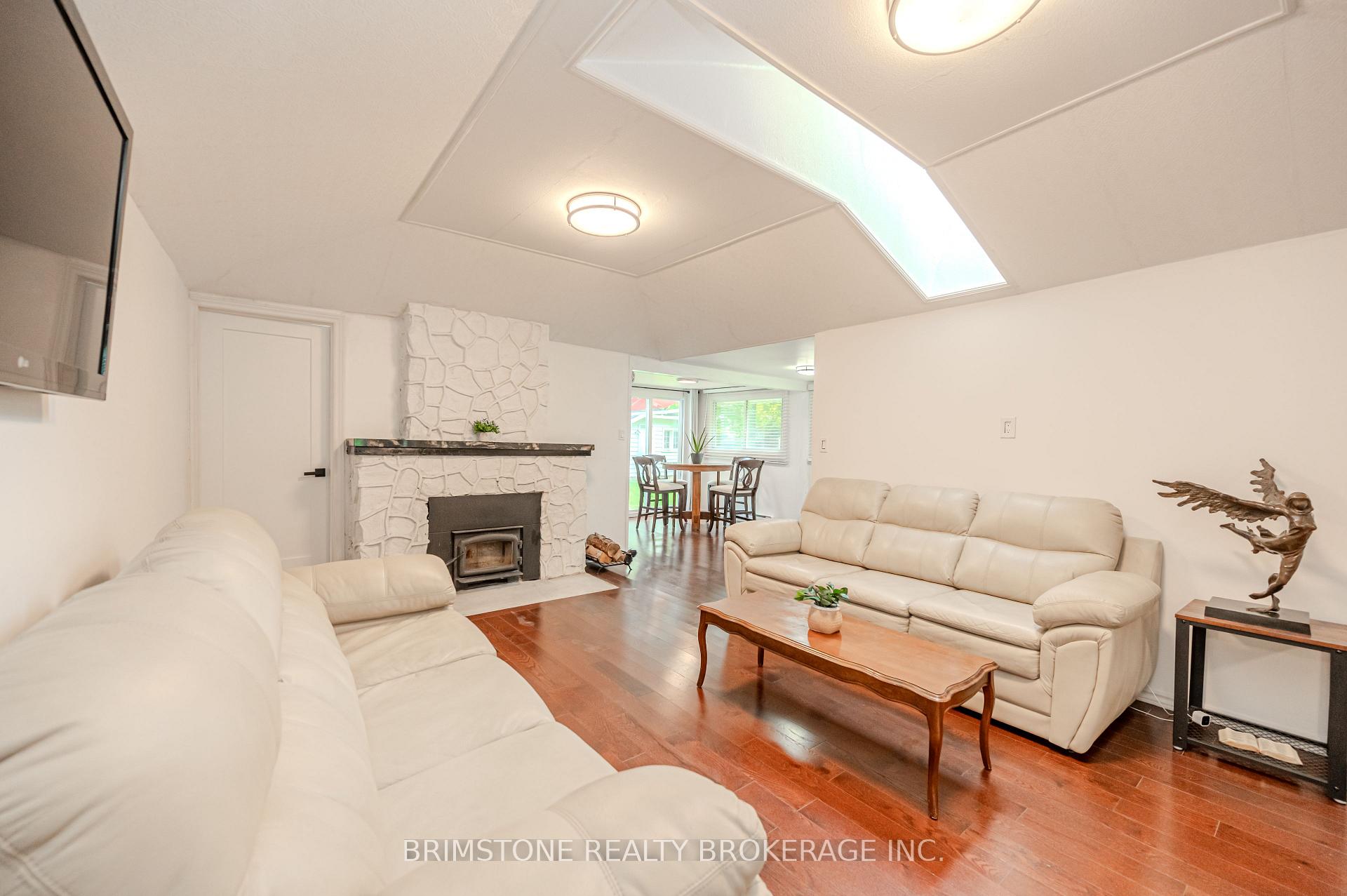 3923 Algonquin Avenue, Innisfil — photo 3 of 5