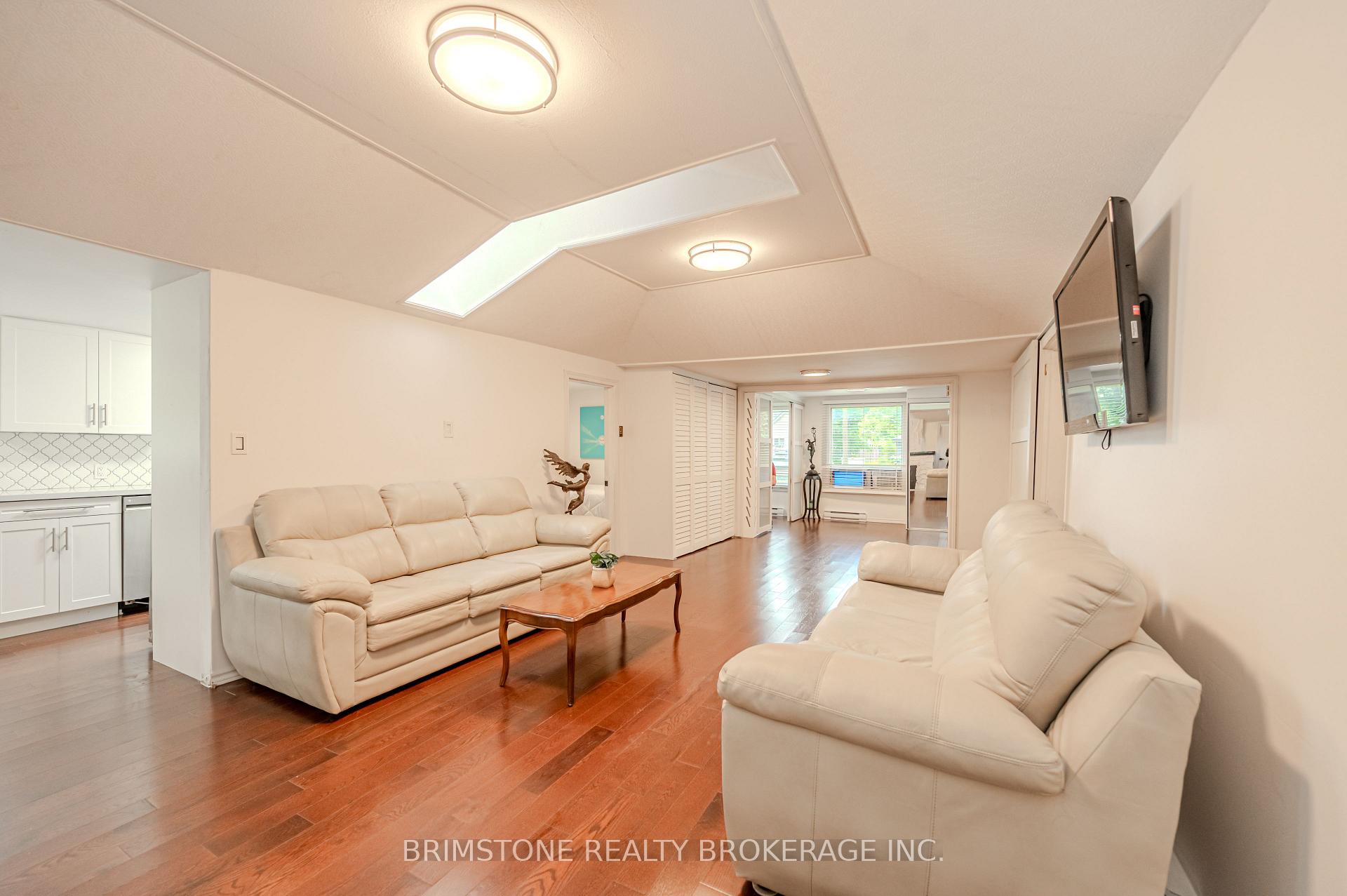 3923 Algonquin Avenue, Innisfil — photo 5 of 5