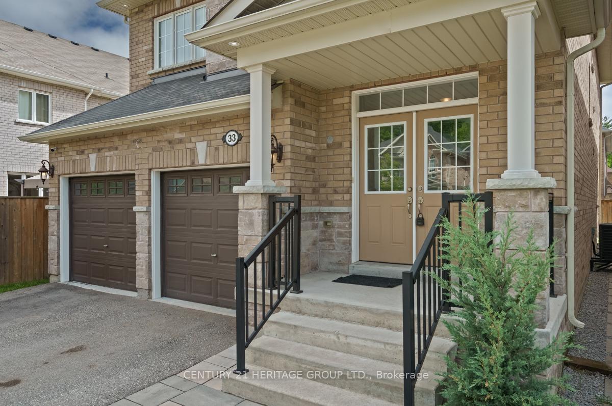 33 Prosser Crescent, Georgina — photo 2 of 5