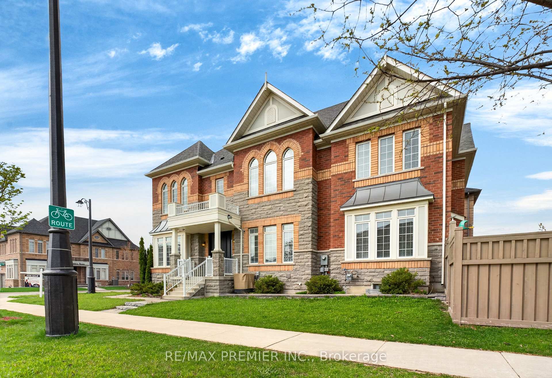 66 Red Tree Drive, Vaughan, ON L4H 4H7