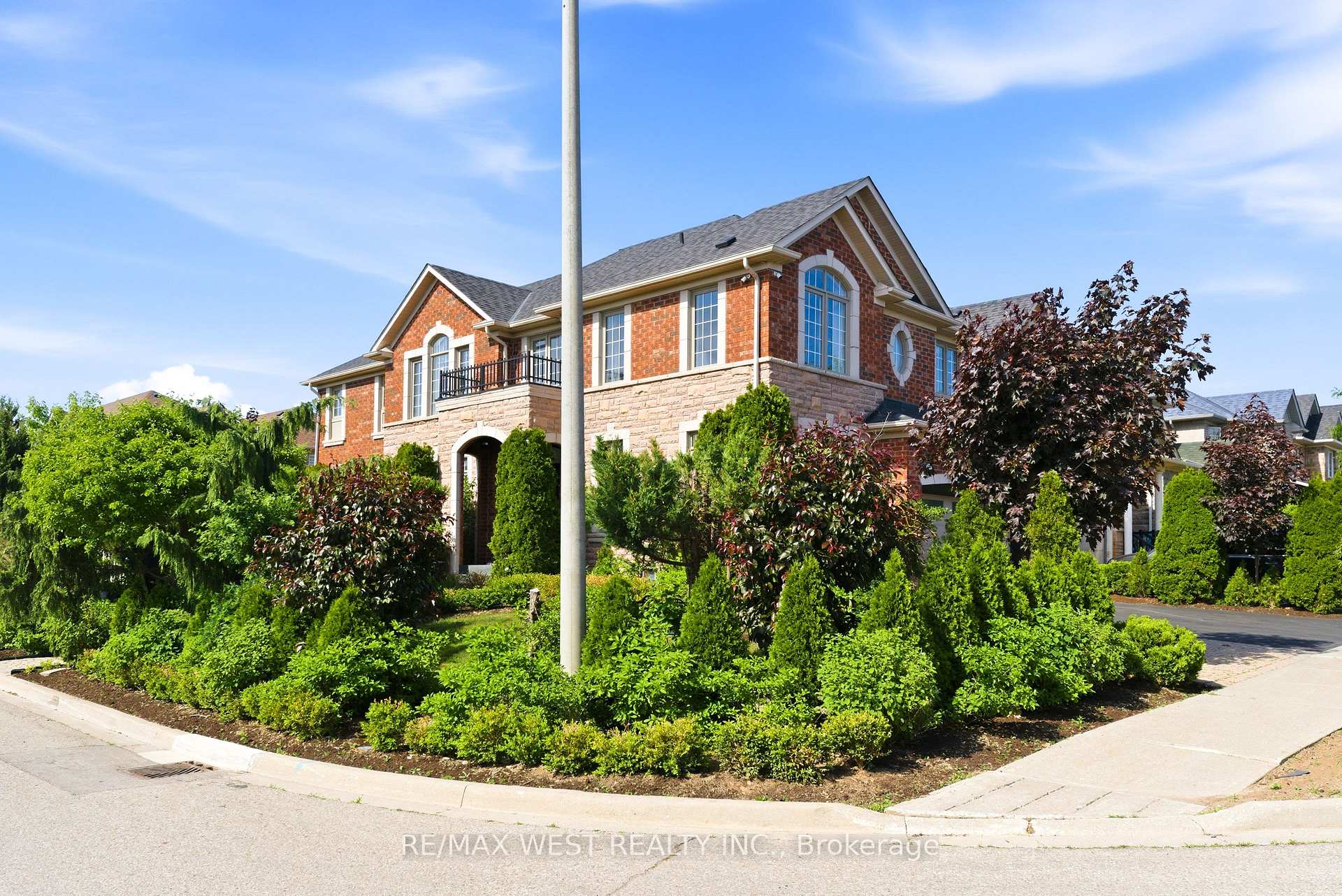 residential Property Image no.1