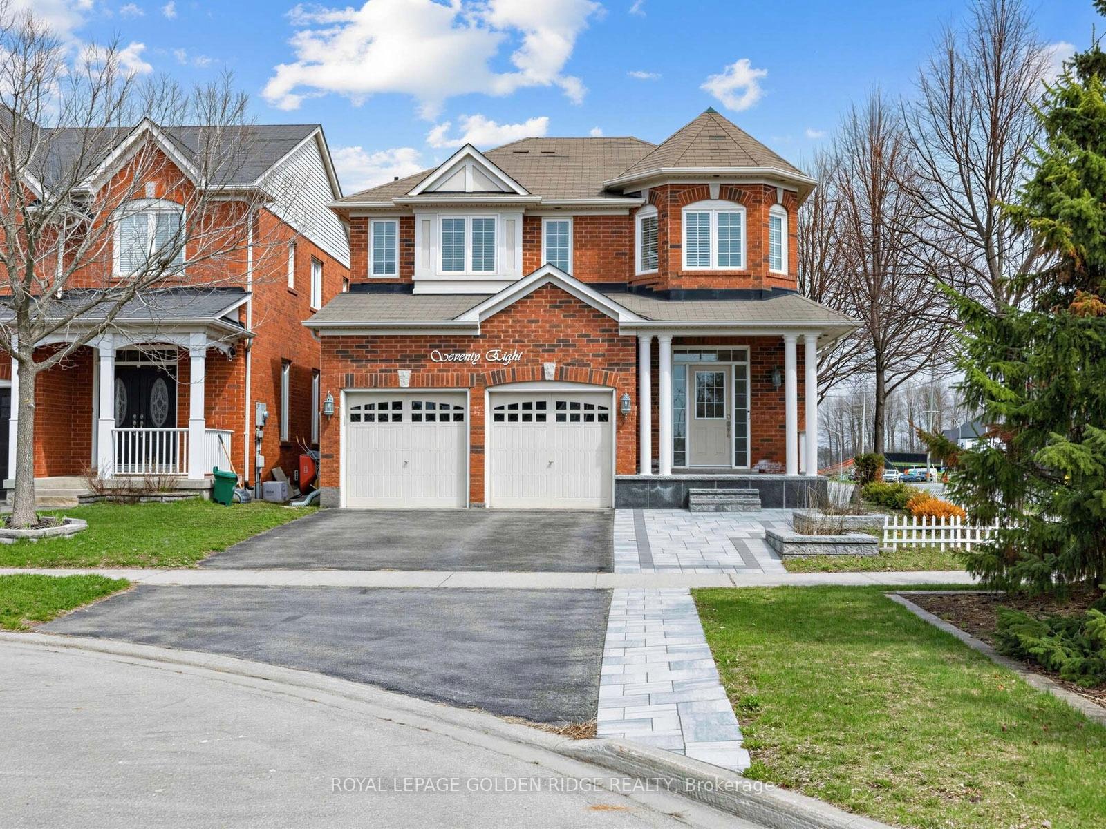 78 Bulmer Crescent, Newmarket, ON L3X 3K1