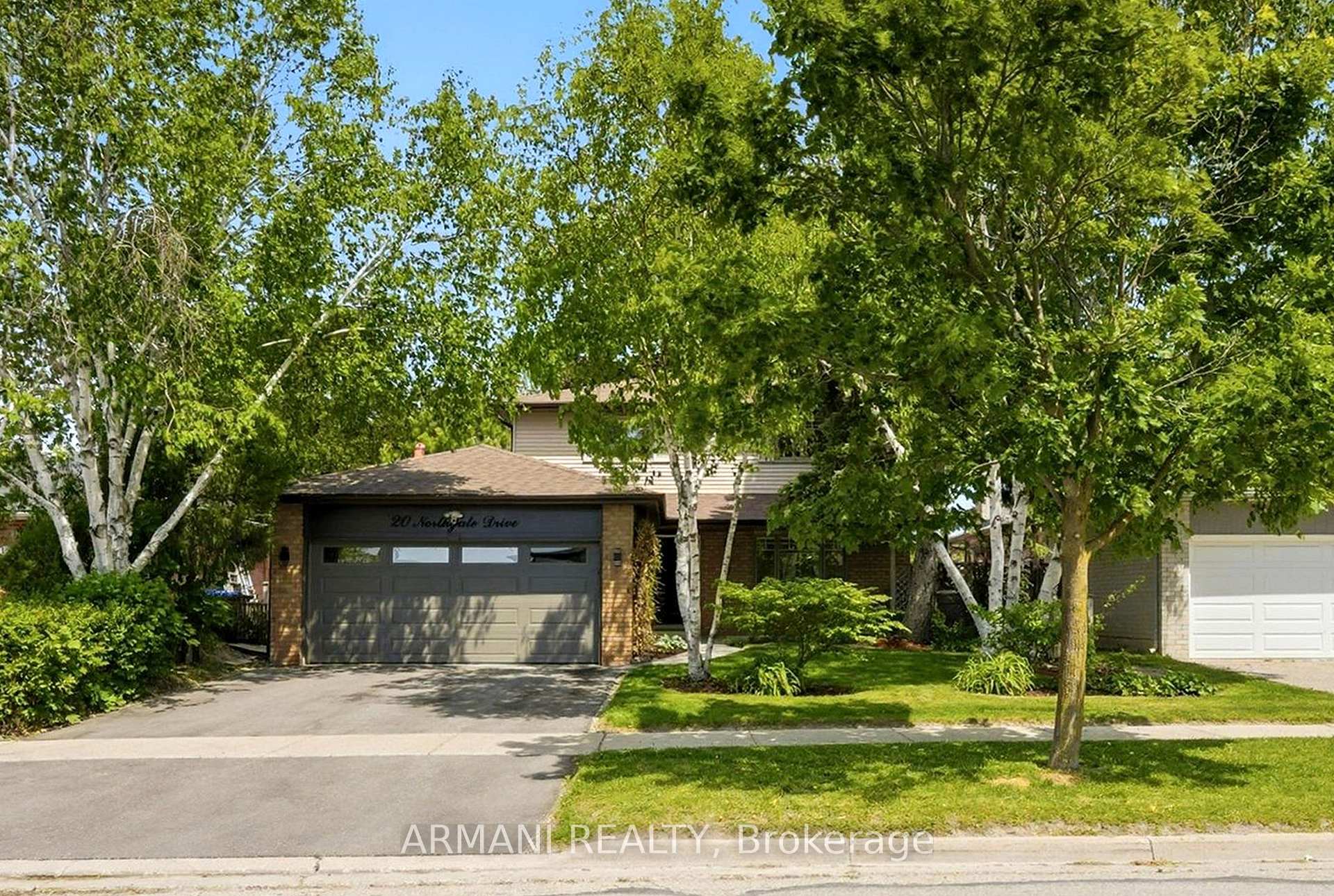 20 Northgate Drive, Bradford West Gwillimbury, ON L3Z 2H5