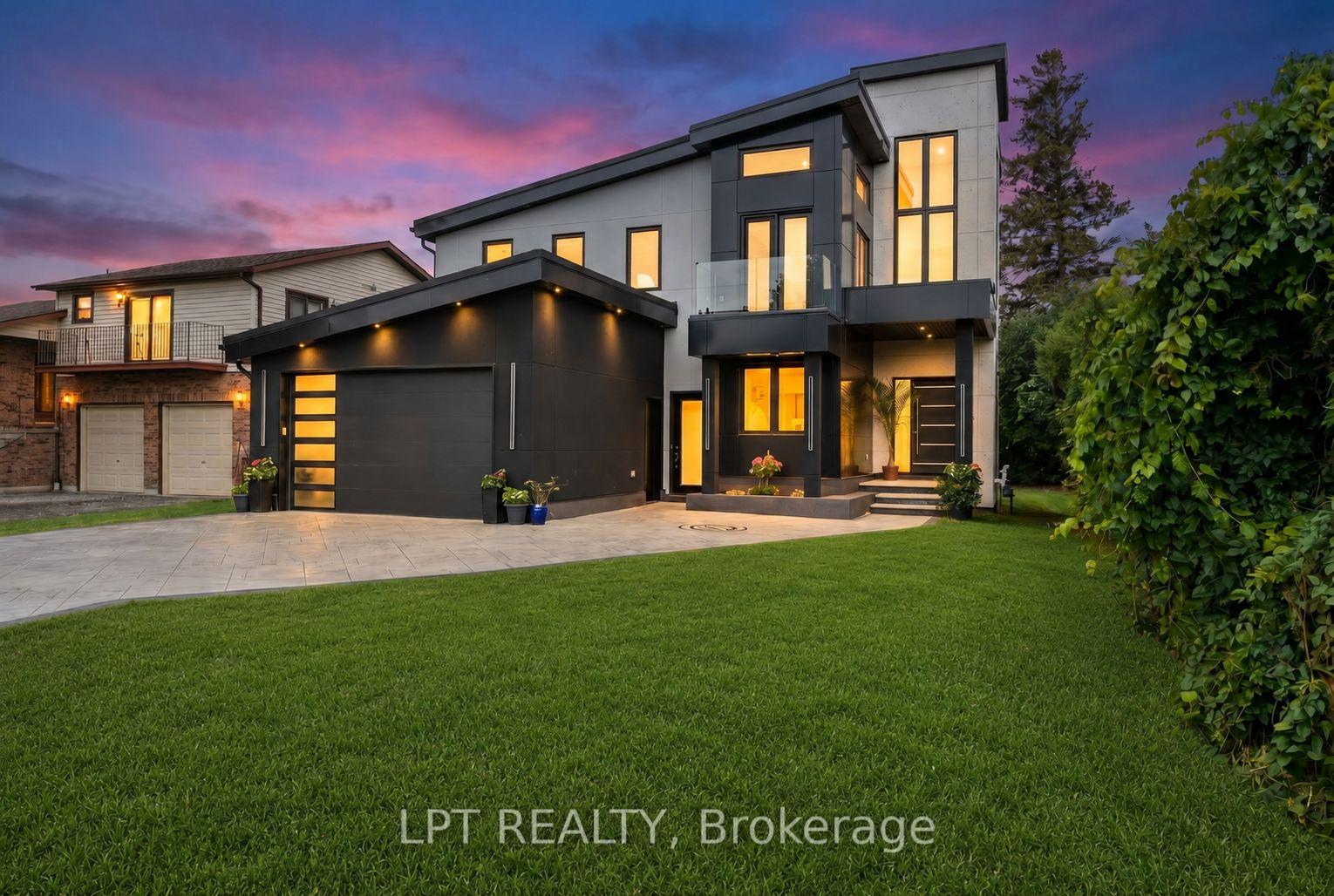 838 Elmwood Street, Georgina, ON L4P 3E9 — Georgina, Ontario