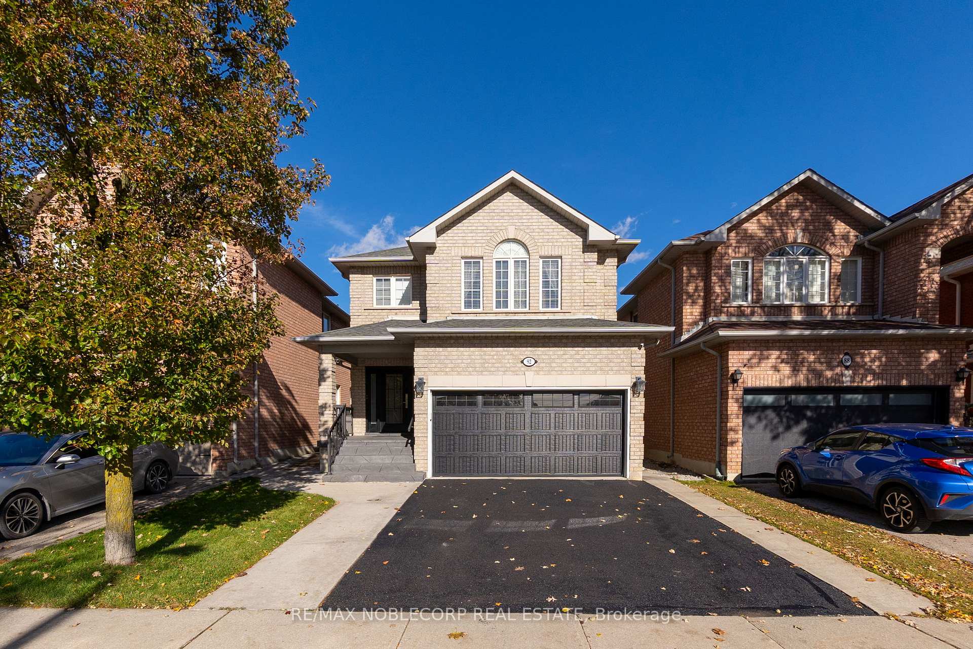 92 Water Garden Lane, Vaughan, ON L4H 1N5