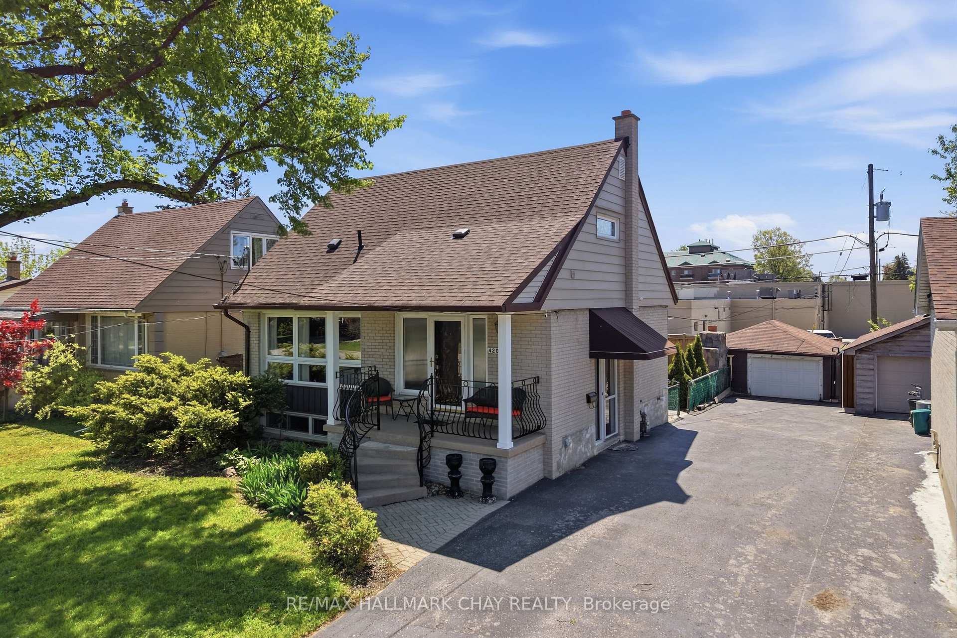 420 Fernleigh Circle S, Richmond Hill, ON L4C 1E6