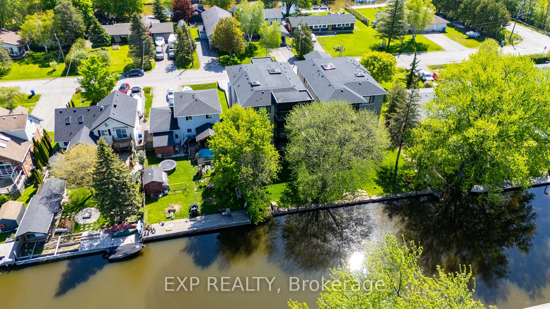 12 Canal Street, Georgina — photo 4 of 5