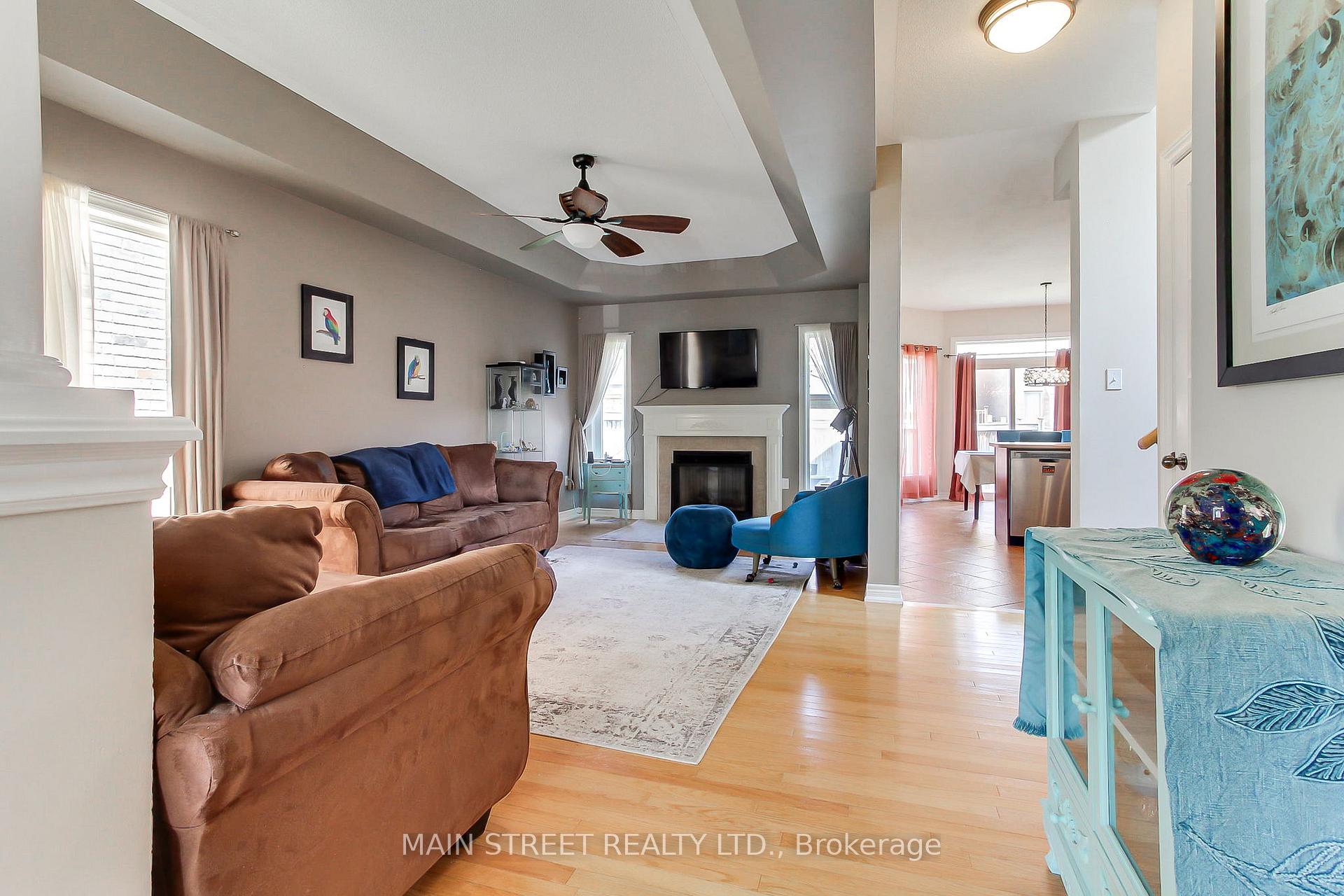 61 Carness Crescent, Georgina — photo 4 of 5