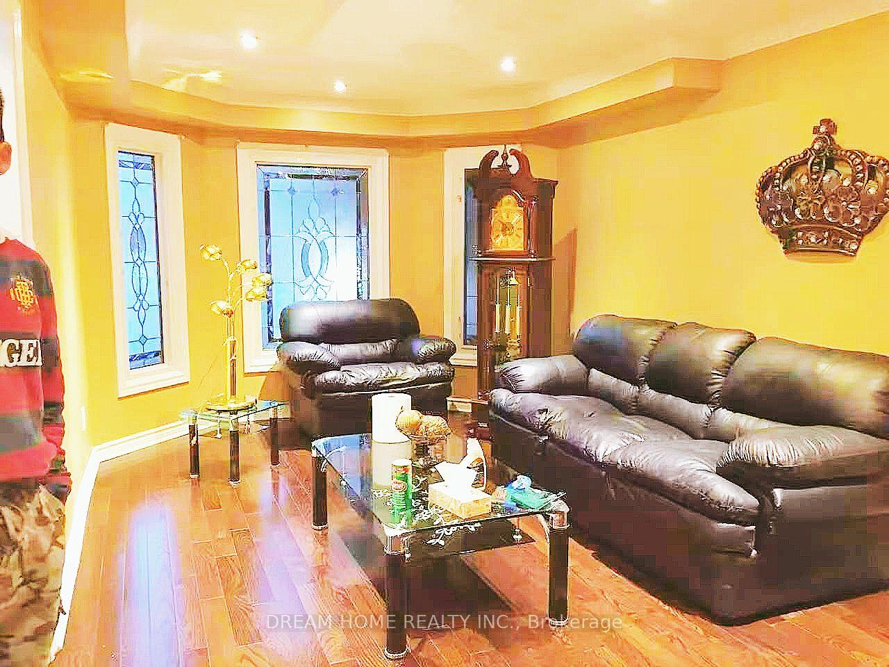 67 Cornell Crescent, Markham, ON L3S 3H2