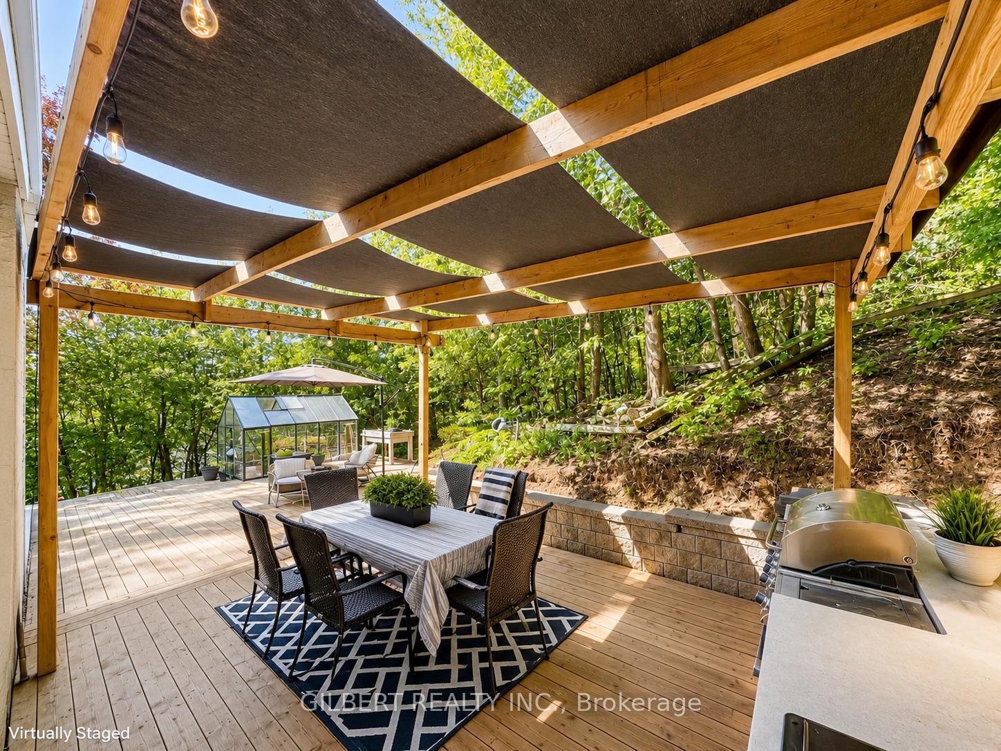 313 winnifred Drive, Georgina — photo 3 of 5