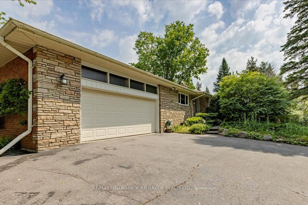 2490 Holborn Road, East Gwillimbury, ON L0G 1R0