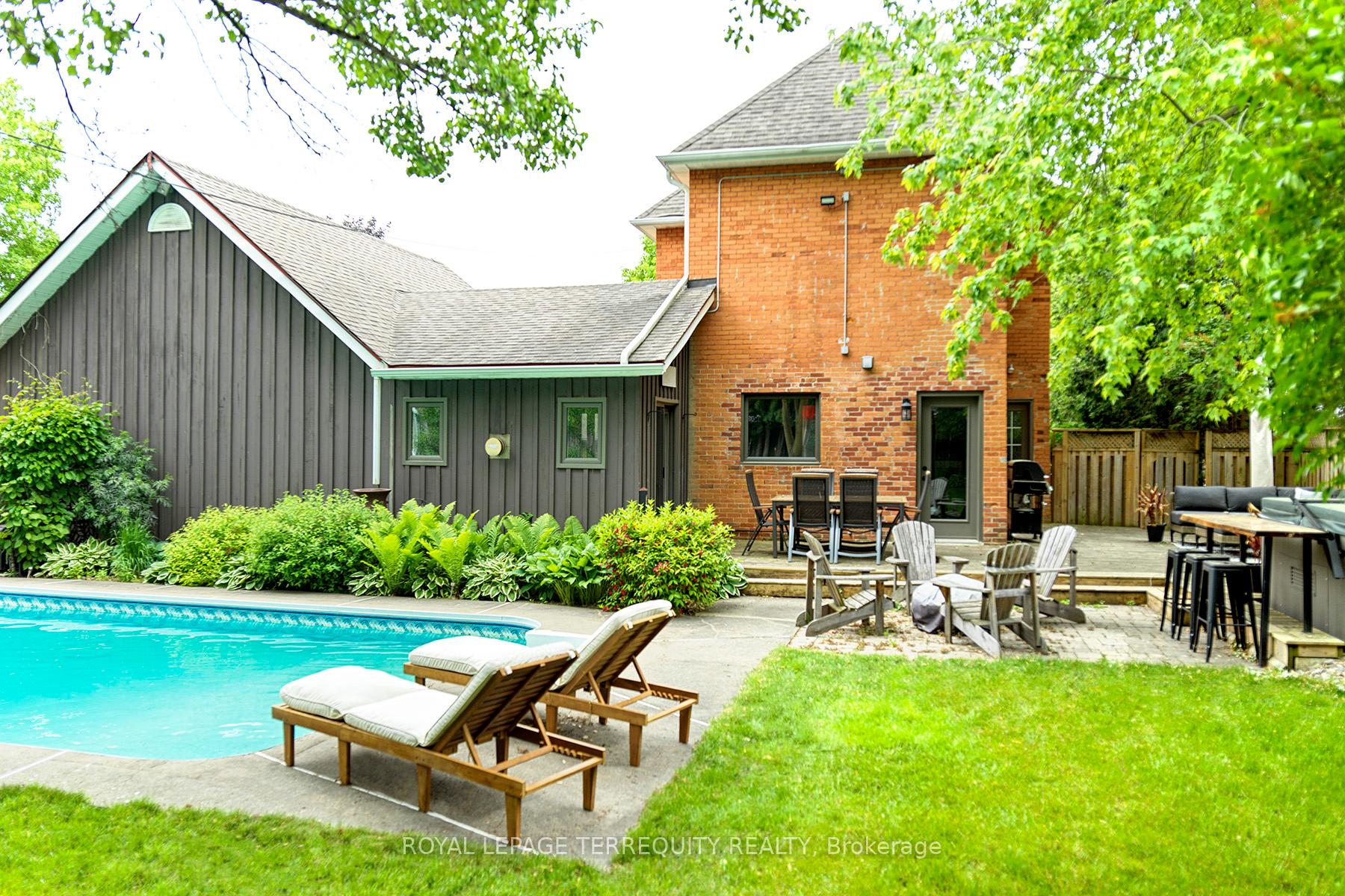 16 Wilson Street, New Tecumseth, ON L0G 1W0