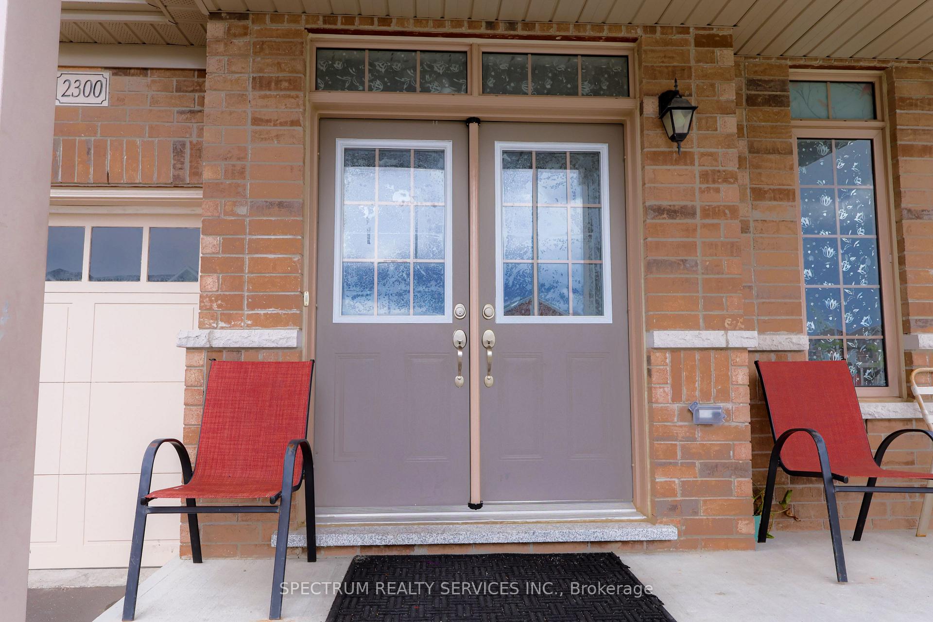 2300 Grainger Loop, Innisfil — photo 3 of 5