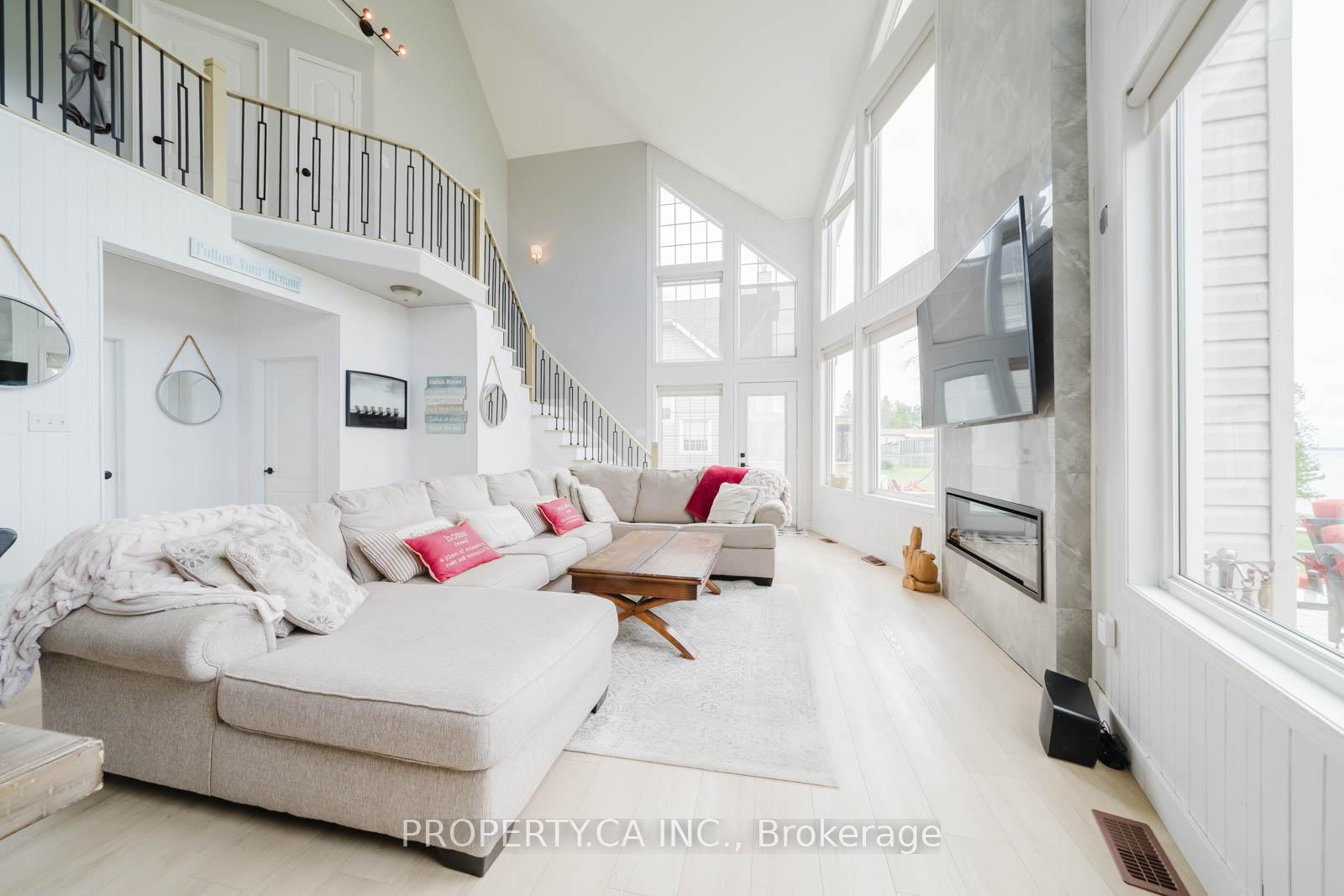 1283 Chief Joseph Snake Road, Georgina Islands — photo 4 of 5