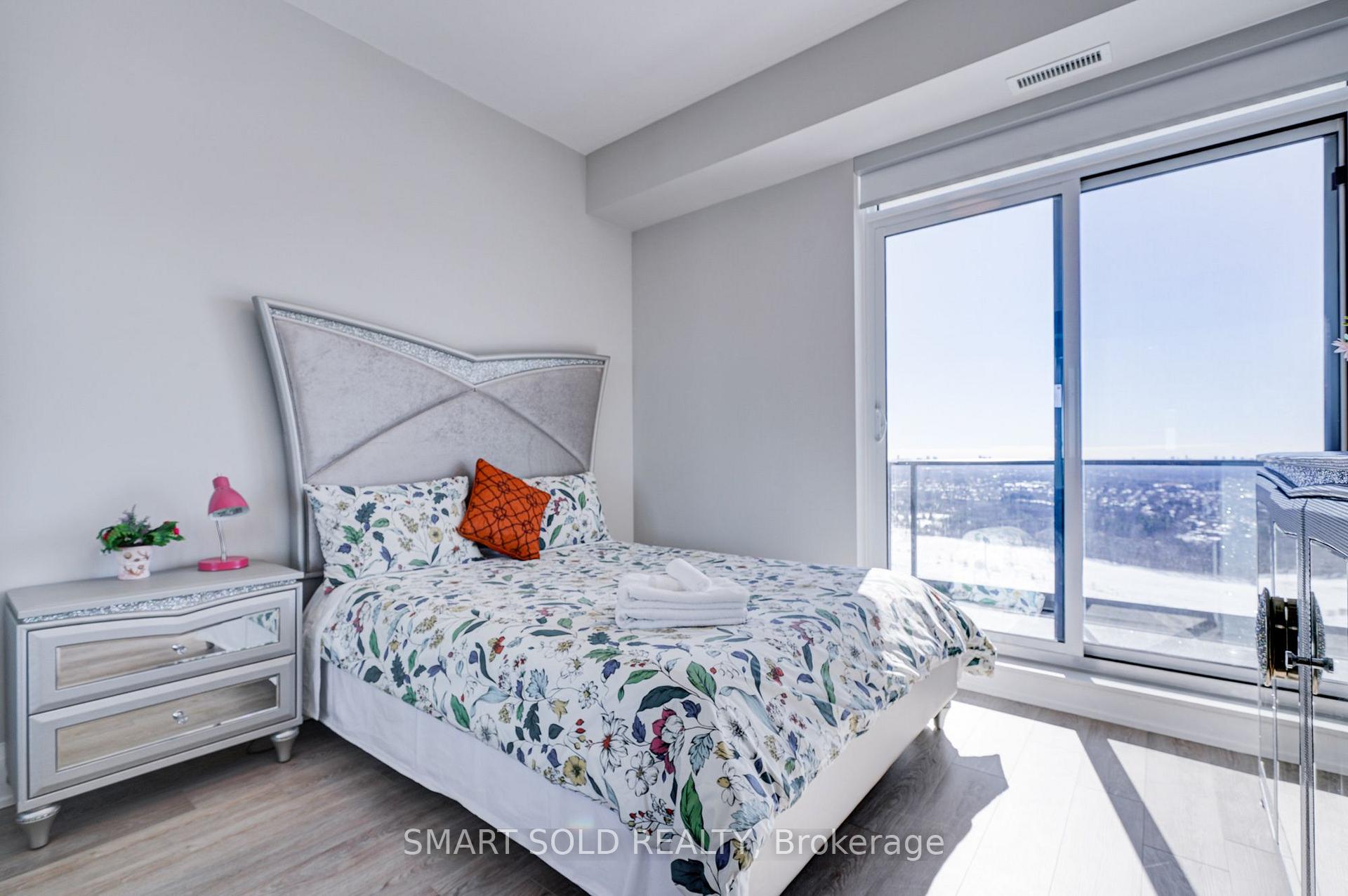 12 Gandhi Lane C 3607, Markham, ON L3T 0G8