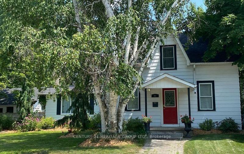21 Victoria Street Unit 1, East Gwillimbury, ON L0G 1M0