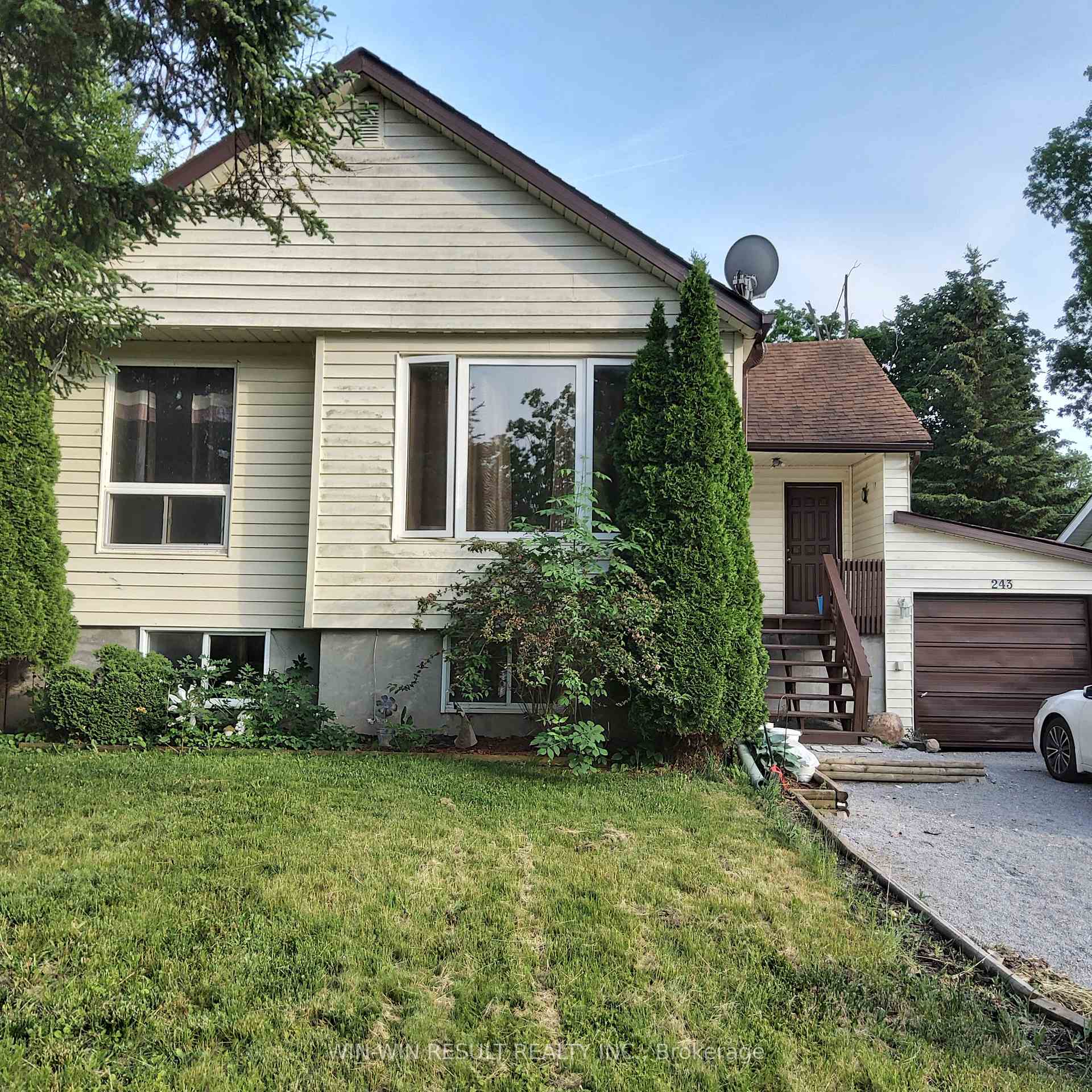 243 Cedarholme Avenue, Georgina, ON L4P 2W5 — Georgina, Ontario