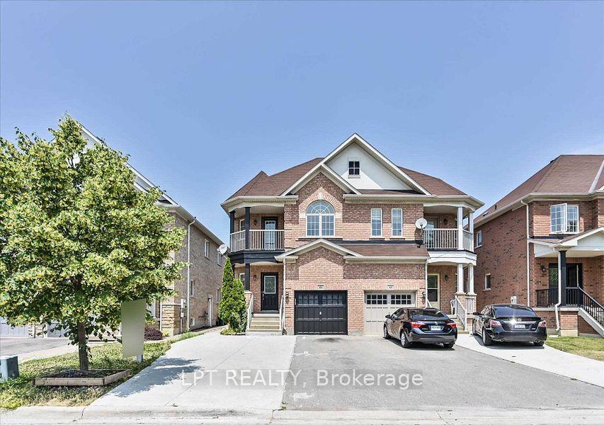 46 Ozner Crescent, Vaughan, ON L4H 0E1