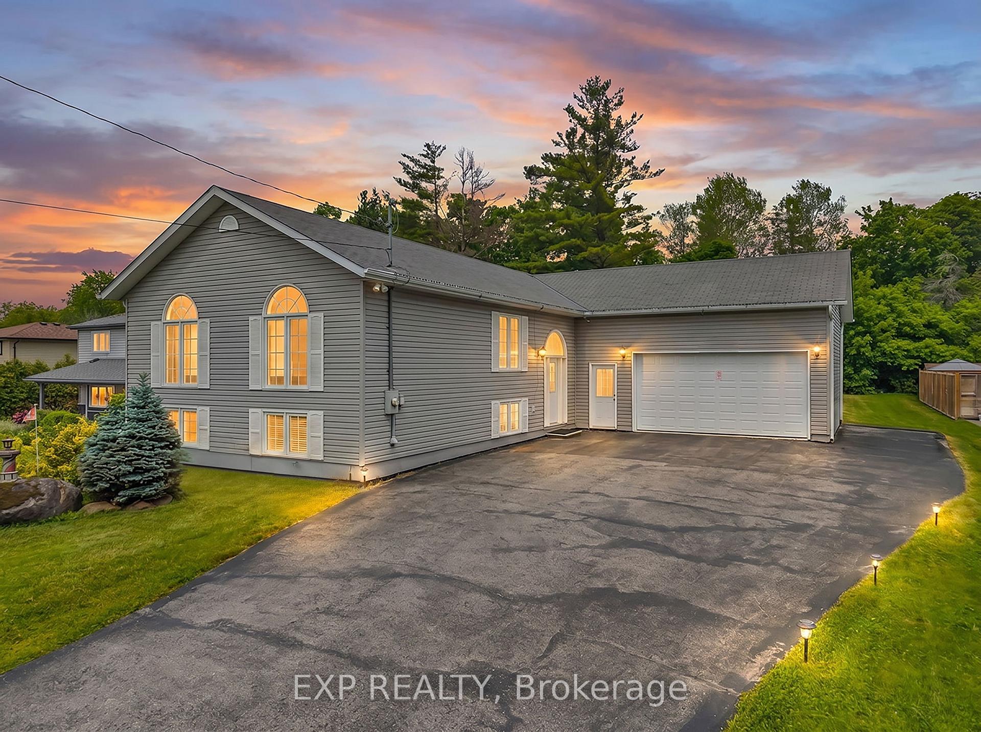 21 Sunnidale Boulevard, Georgina, ON L0E 1L0