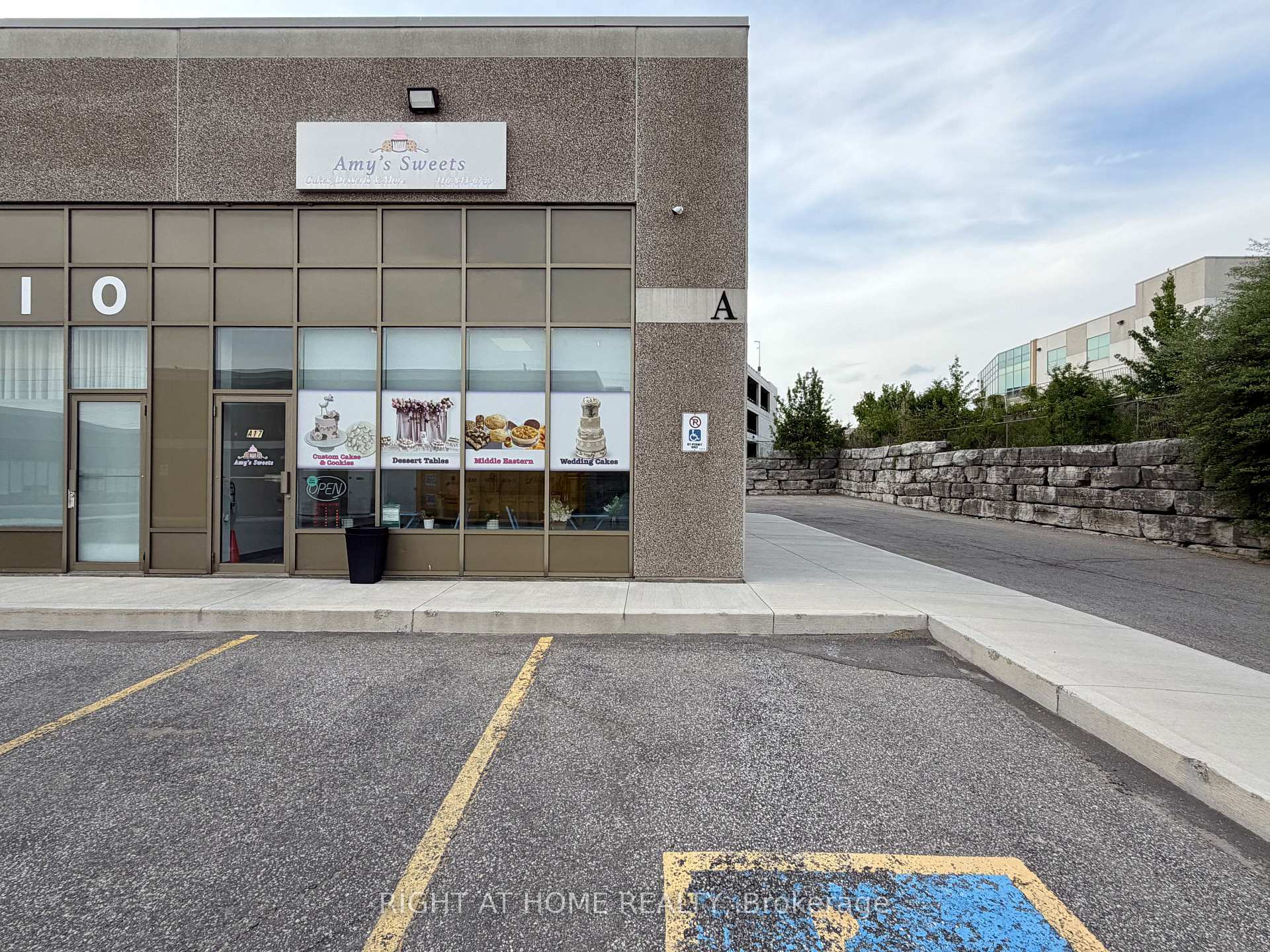 1550 16TH Avenue A17, Richmond Hill, ON L4B 3K9