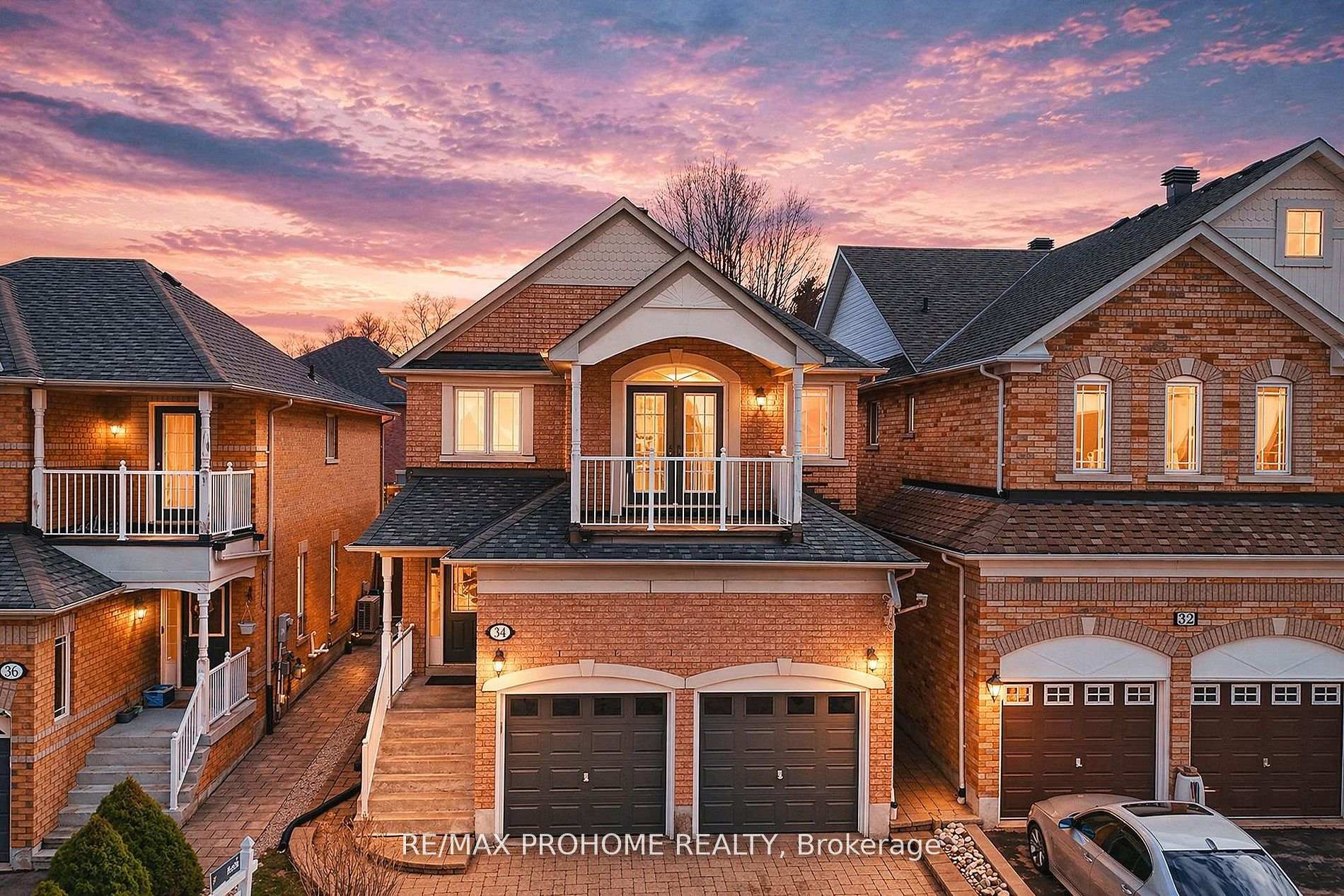 34 Inverhuron Street, Richmond Hill, ON L4E 4H2