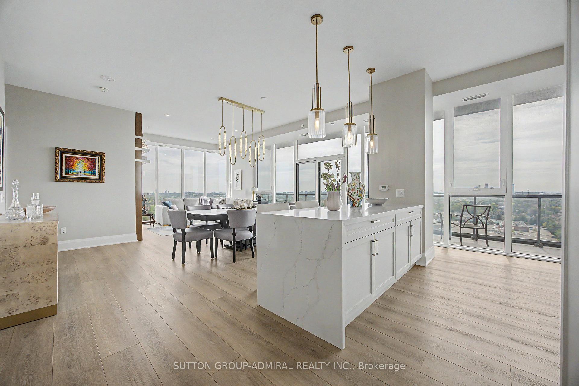 10 Gatineau Drive 1502, Vaughan, ON L4J 0L2