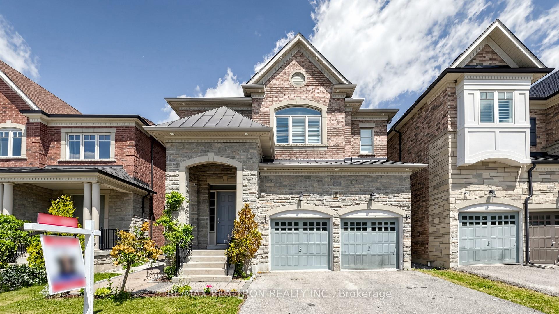 40 Meadowsweet Lane, Richmond Hill, ON L4E 1B8