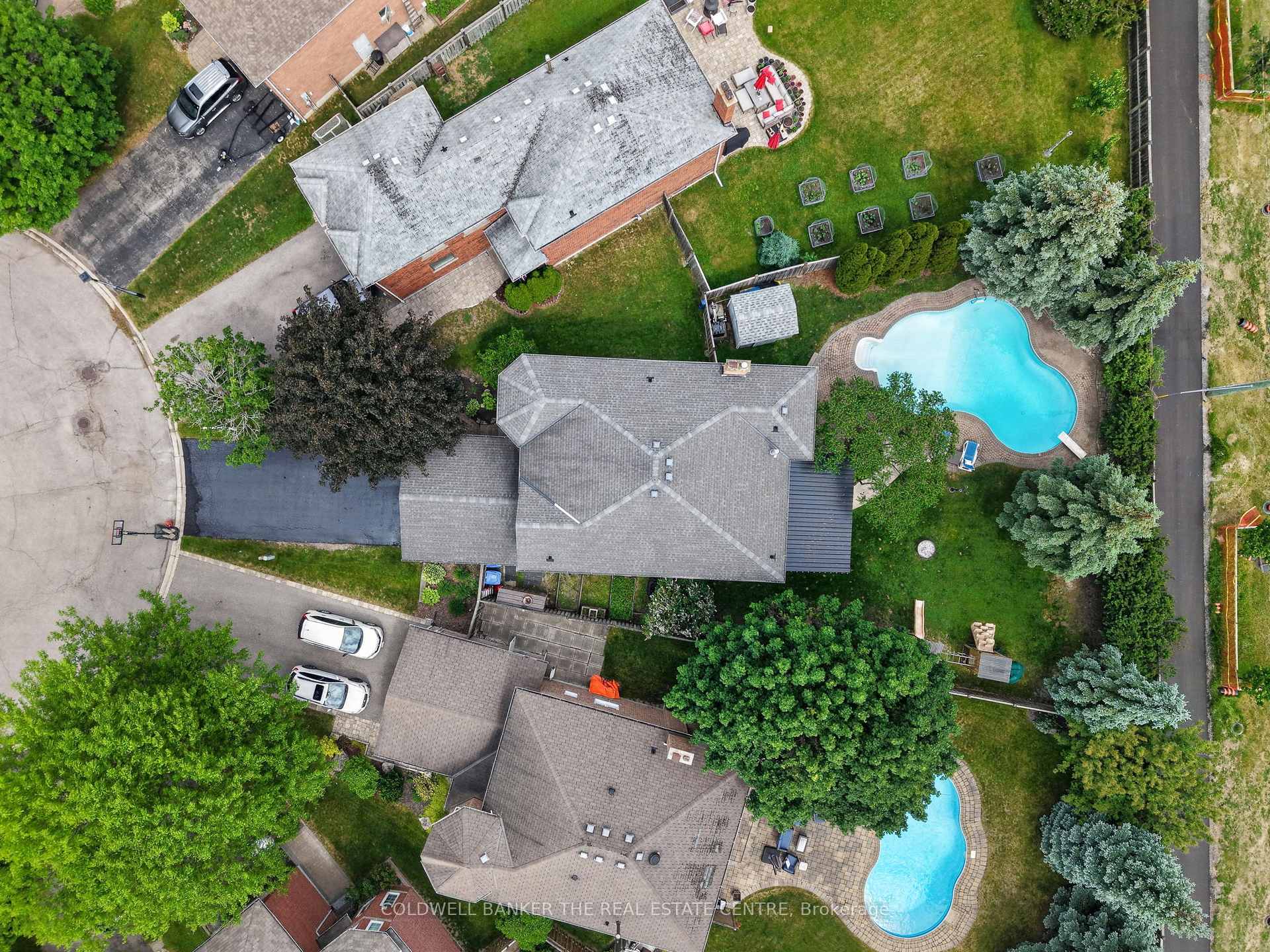 539 Veale Place, Newmarket, ON L3Y 8H9