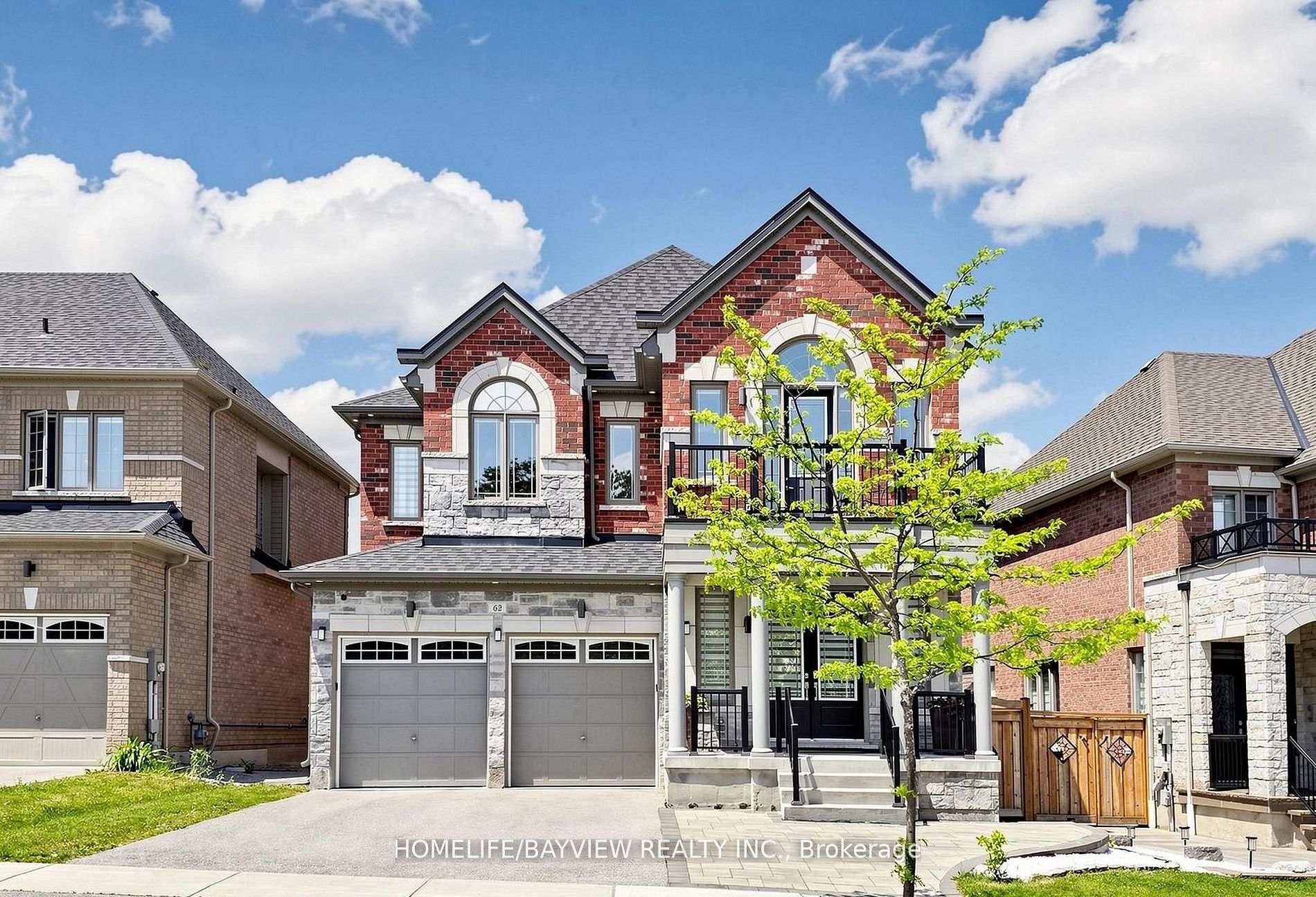 62 Pear Blossom Way, East Gwillimbury, ON L9N 0S9