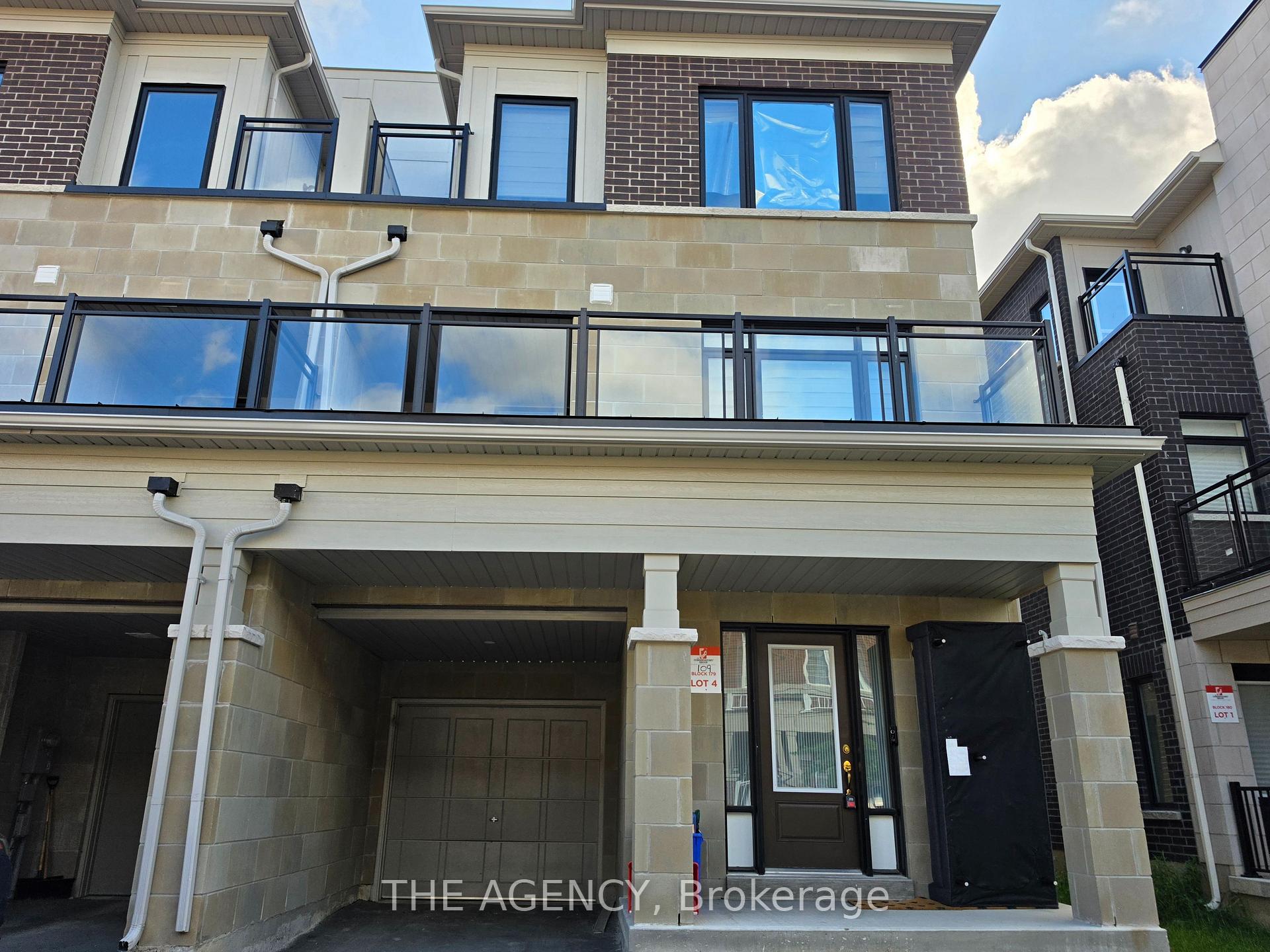 109 Ness Drive, Richmond Hill, ON L4S 0K7